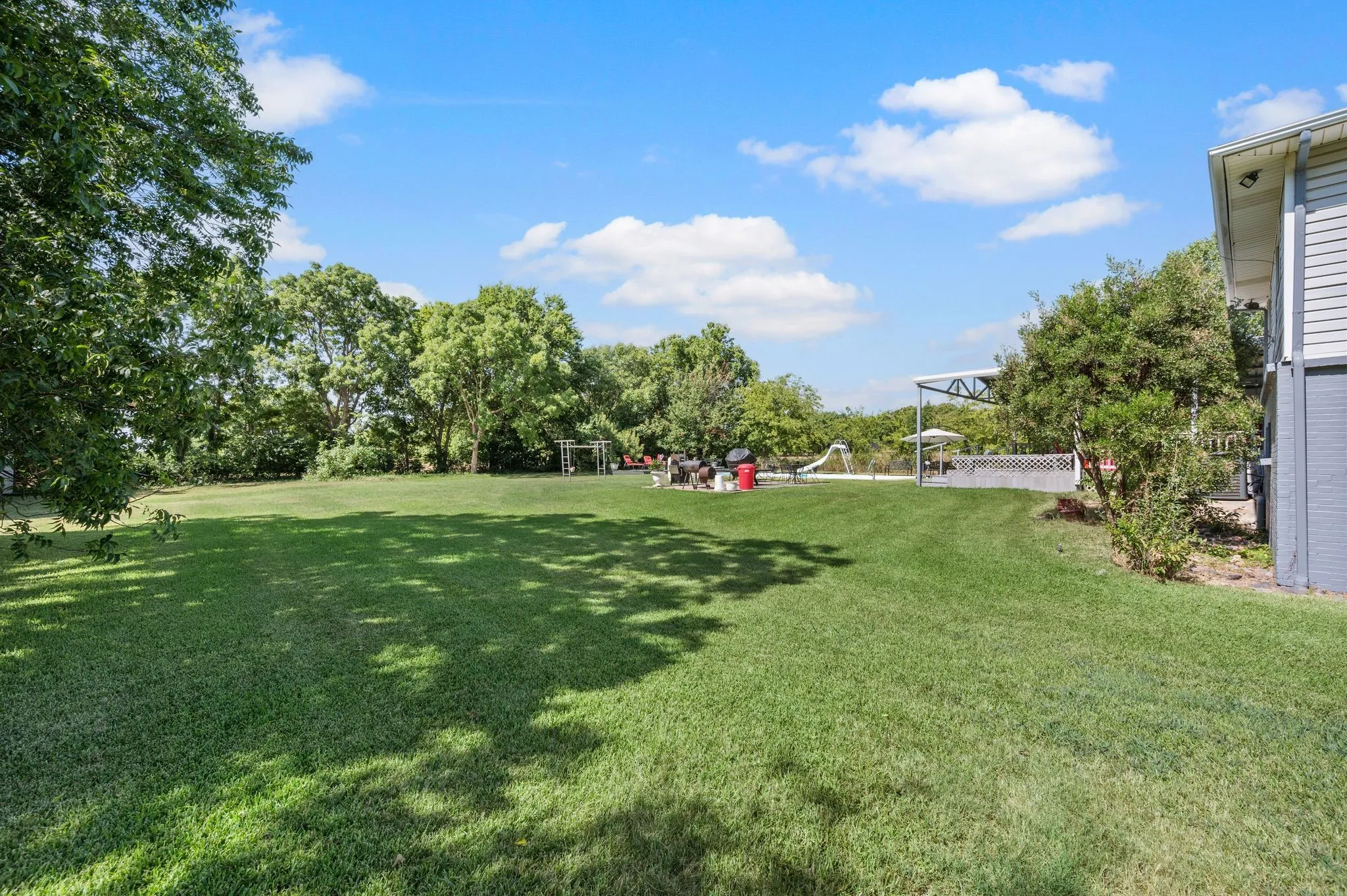 Yard along the East side