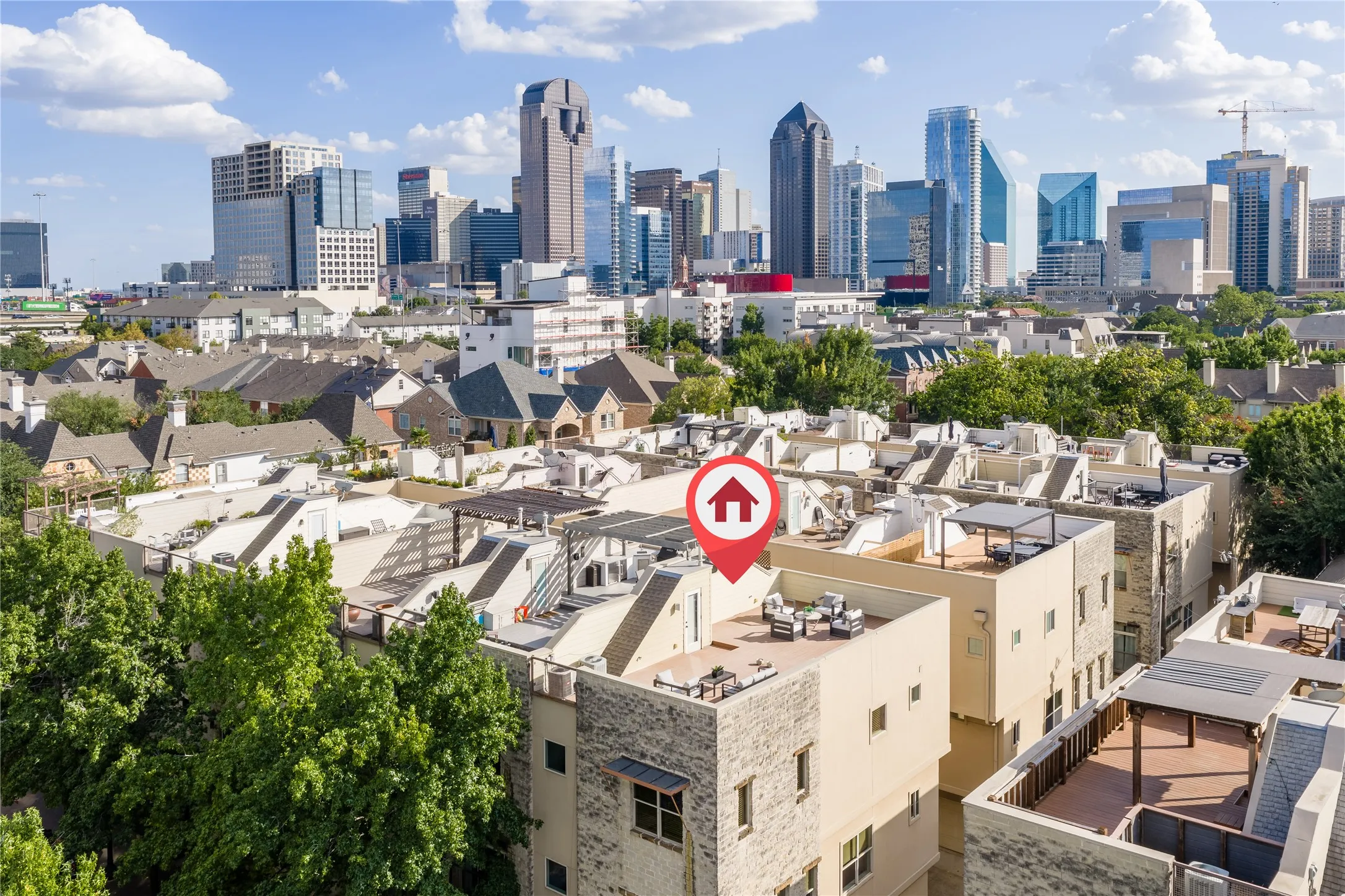 Townhouse For Sale in Dallas County , 2313 Clark Street, Dallas, Texas 75204, 3 Bedroom, 4 Bathroom, 2 Garage spaces, 2,353 Sqft, built in 2004, mls#21331790, Real Estate Agent in Dallas, Homes For Sale in Dallas county, Homes For Sale in Dallas, Realtor in Dallas Texas, Real Estate Brokerage Independent Realty Texas, Luminita Cordes Realtor