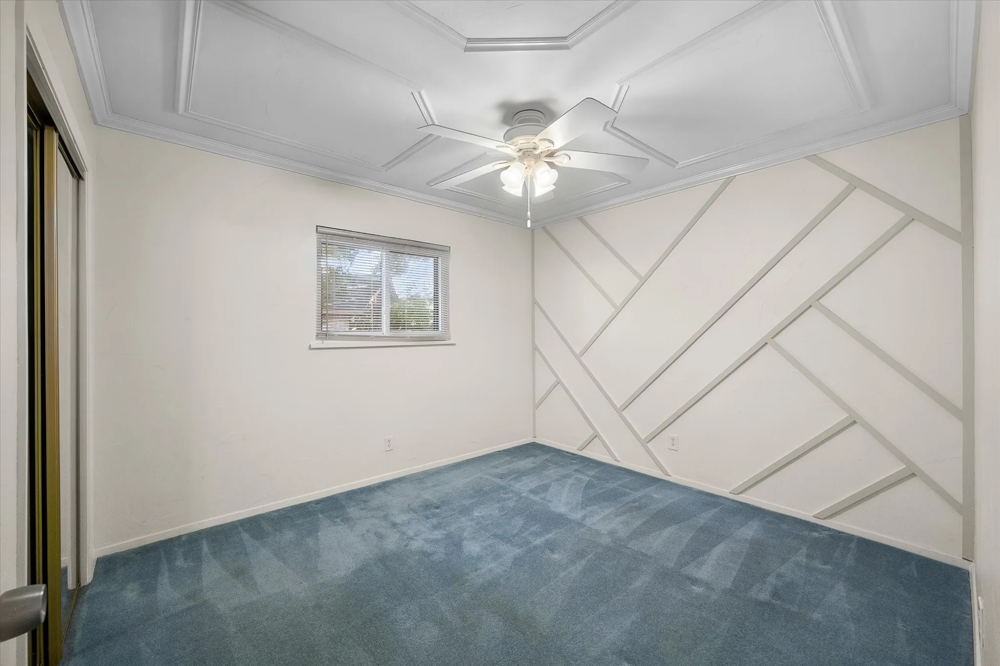 Single Family Residence For Sale in Tarrant County , 7520 Weatherwood Court, Fort Worth, Texas 76133, 3 Bedroom, 2 Bathroom, 2 Garage spaces, 1,914 Sqft, built in 1978, mls#21356304, Real Estate Agent in Fort Worth, Homes For Sale in Tarrant county, Homes For Sale in Fort Worth, Realtor in Fort Worth Texas, Real Estate Brokerage Independent Realty Texas, Luminita Cordes Realtor