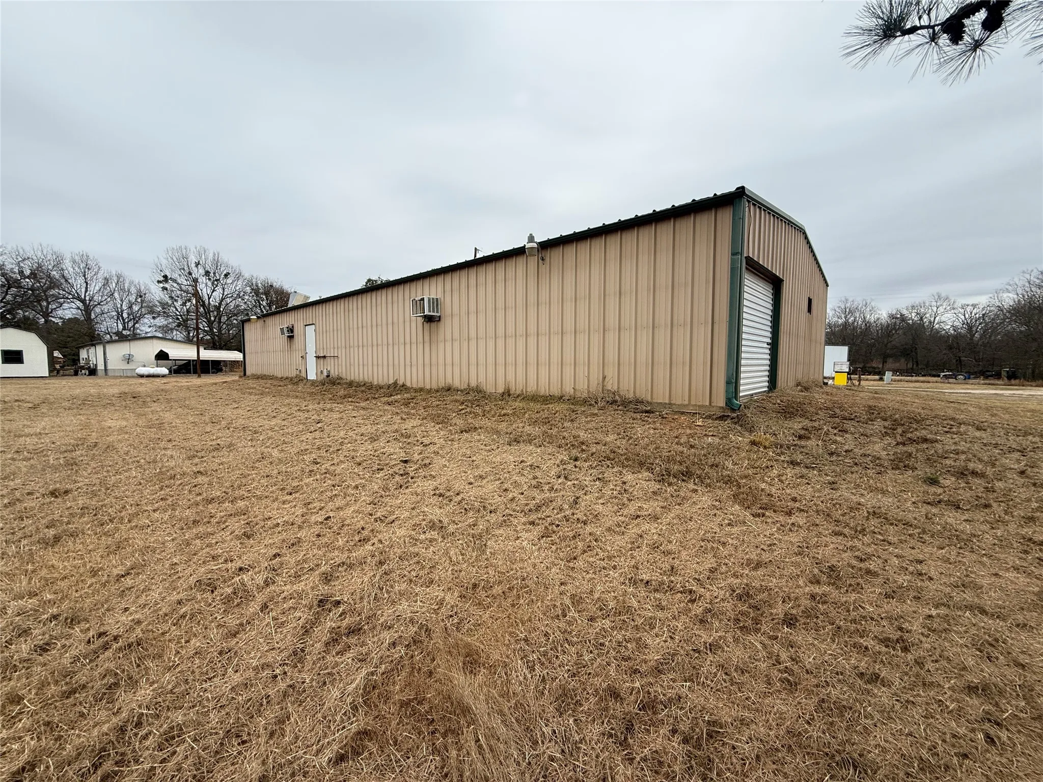 Business For Sale in Lamar County , 6597 Farm Road 1500, Sumner, Texas 75486, 0, 0, Garage spaces, 0 Sqft, built in 2006, mls#21358574, Real Estate Agent in Sumner, Homes For Sale in Lamar county, Homes For Sale in Sumner, Realtor in Sumner Texas, Real Estate Brokerage Independent Realty Texas, Luminita Cordes Realtor