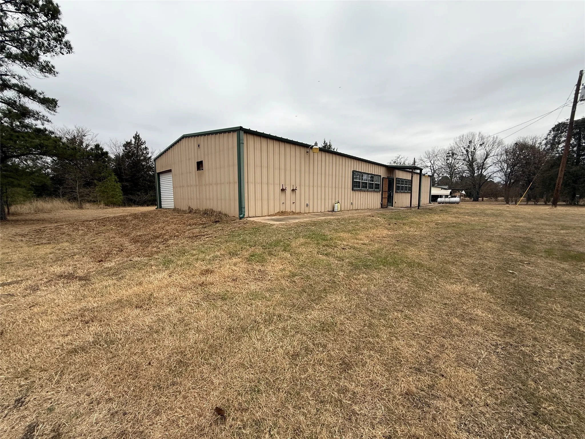 Business For Sale in Lamar County , 6597 Farm Road 1500, Sumner, Texas 75486, 0, 0, Garage spaces, 0 Sqft, built in 2006, mls#21358574, Real Estate Agent in Sumner, Homes For Sale in Lamar county, Homes For Sale in Sumner, Realtor in Sumner Texas, Real Estate Brokerage Independent Realty Texas, Luminita Cordes Realtor