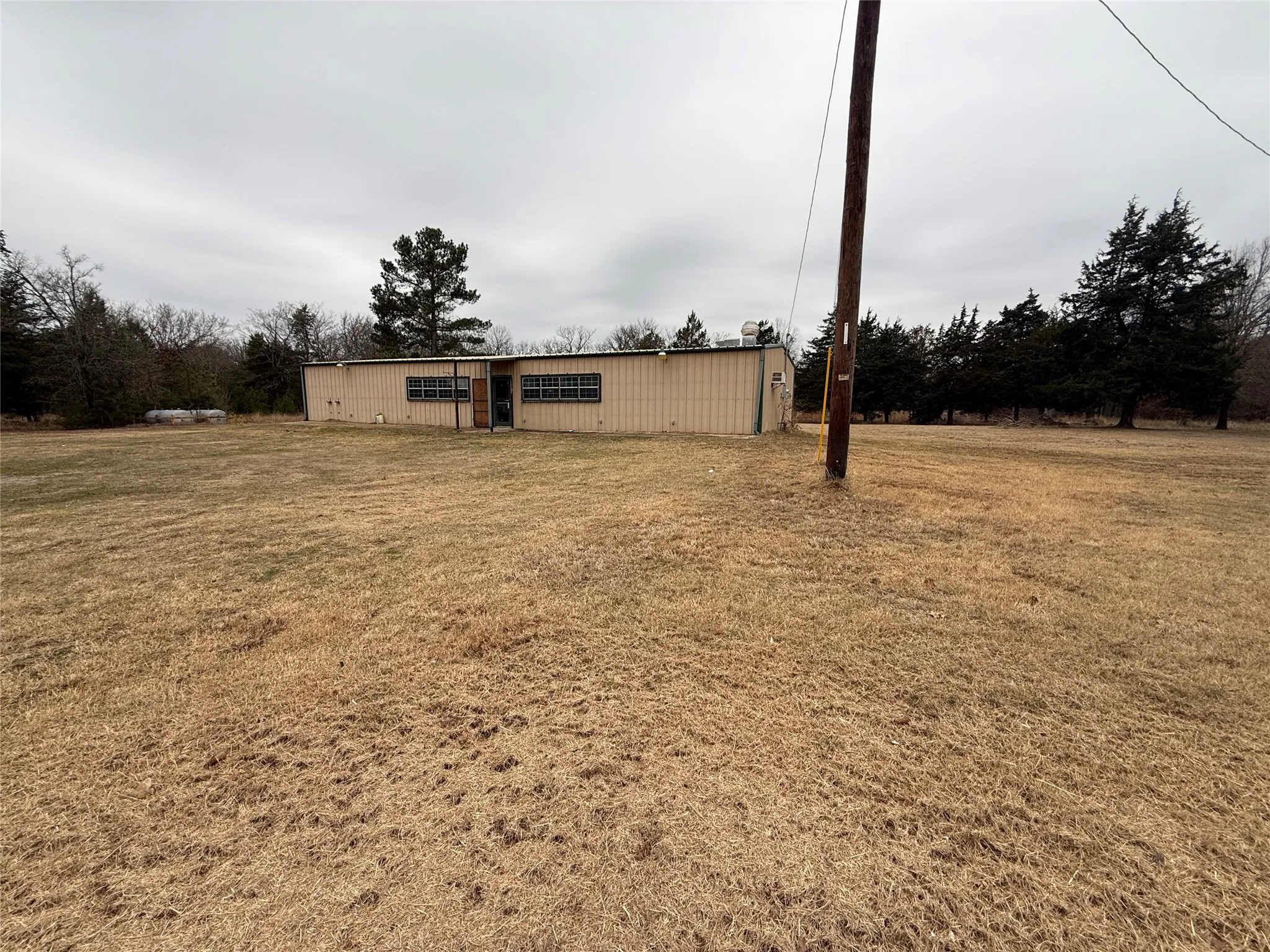 Business For Sale in Lamar County , 6597 Farm Road 1500, Sumner, Texas 75486, 0, 0, Garage spaces, 0 Sqft, built in 2006, mls#21358574, Real Estate Agent in Sumner, Homes For Sale in Lamar county, Homes For Sale in Sumner, Realtor in Sumner Texas, Real Estate Brokerage Independent Realty Texas, Luminita Cordes Realtor
