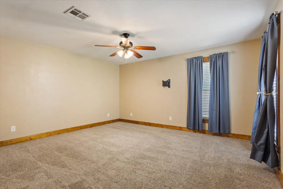 Single Family Residence For Sale in Mc Lennan County , 9142 5TH Street, Crawford, Texas 76638, 3 Bedroom, 2 Bathroom, Garage spaces, 1,384 Sqft, built in 1903, Price $235,000, mls#21354138, Real Estate Agent in Crawford, Homes For Sale in Mc Lennan county, Homes For Sale in Crawford, Realtor in Crawford Texas, Real Estate Brokerage Independent Realty Texas, Luminita Cordes Realtor