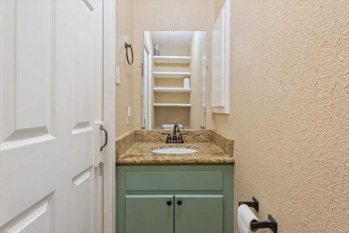 Single Family Residence For Sale in Mc Lennan County , 9142 5TH Street, Crawford, Texas 76638, 3 Bedroom, 2 Bathroom, Garage spaces, 1,384 Sqft, built in 1903, Price $235,000, mls#21354138, Real Estate Agent in Crawford, Homes For Sale in Mc Lennan county, Homes For Sale in Crawford, Realtor in Crawford Texas, Real Estate Brokerage Independent Realty Texas, Luminita Cordes Realtor
