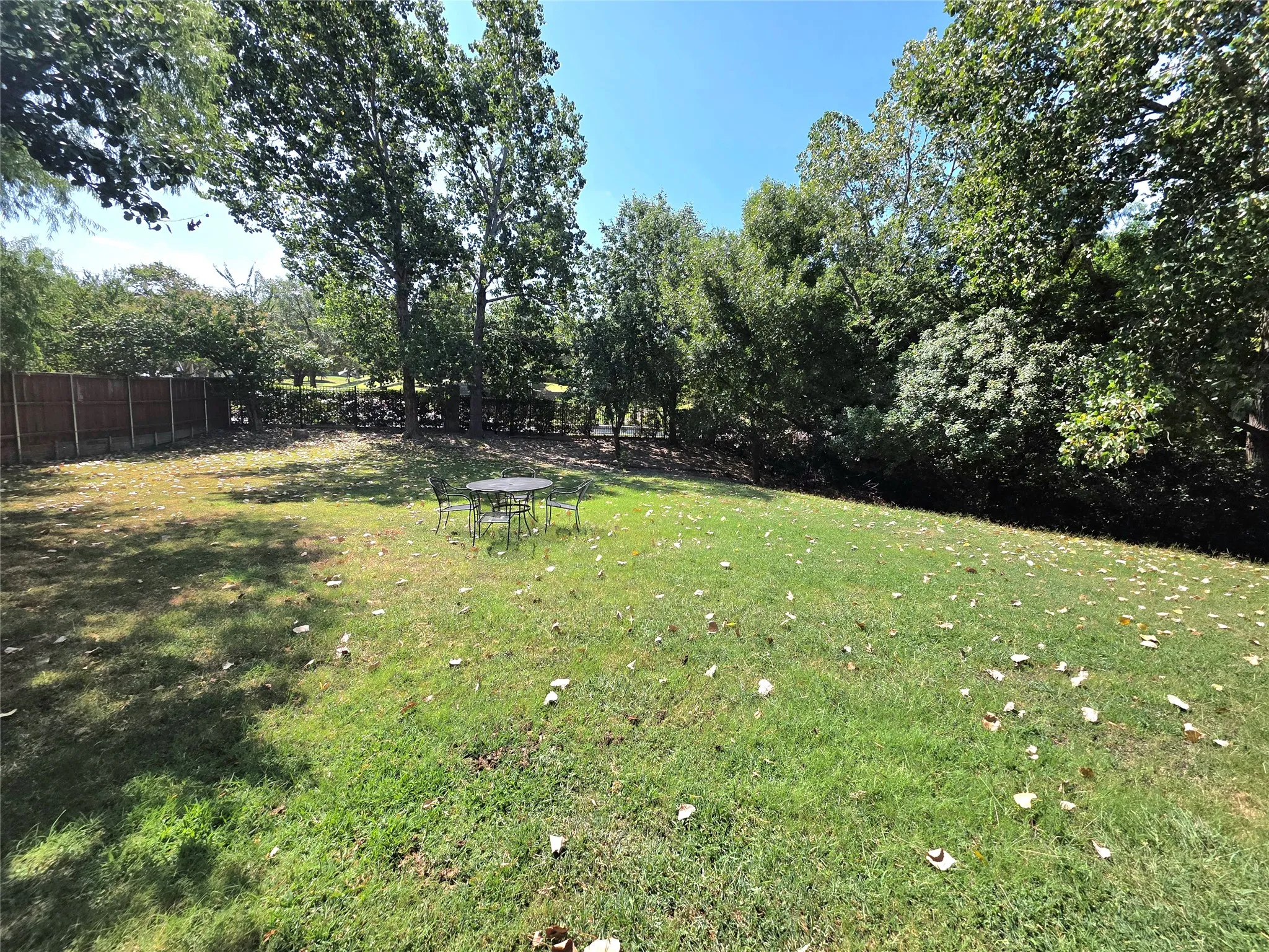Single Family Residence For Rent in Rockwall County , 207 Julian Drive, Rockwall, Texas 75087, 3 Bedroom, 2 Bathroom, 2 Garage spaces, 2,280 Sqft, built in 1997, mls#21357178, Real Estate Agent in Rockwall, Homes For Rent in Rockwall county, Homes For Rent in Rockwall, Realtor in Rockwall Texas, Real Estate Brokerage Independent Realty Texas, Luminita Cordes Realtor