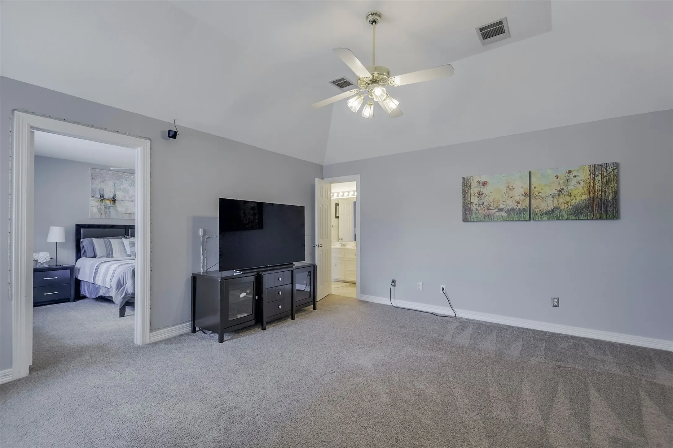 Single Family Residence For Sale in Collin County , 1200 Lakeway Drive, Plano, Texas 75075, 4 Bedroom, 4 Bathroom, 2 Garage spaces, 3,414 Sqft, built in 1994, mls#21351603, Real Estate Agent in Plano, Homes For Sale in Collin county, Homes For Sale in Plano, Realtor in Plano Texas, Real Estate Brokerage Independent Realty Texas, Luminita Cordes Realtor