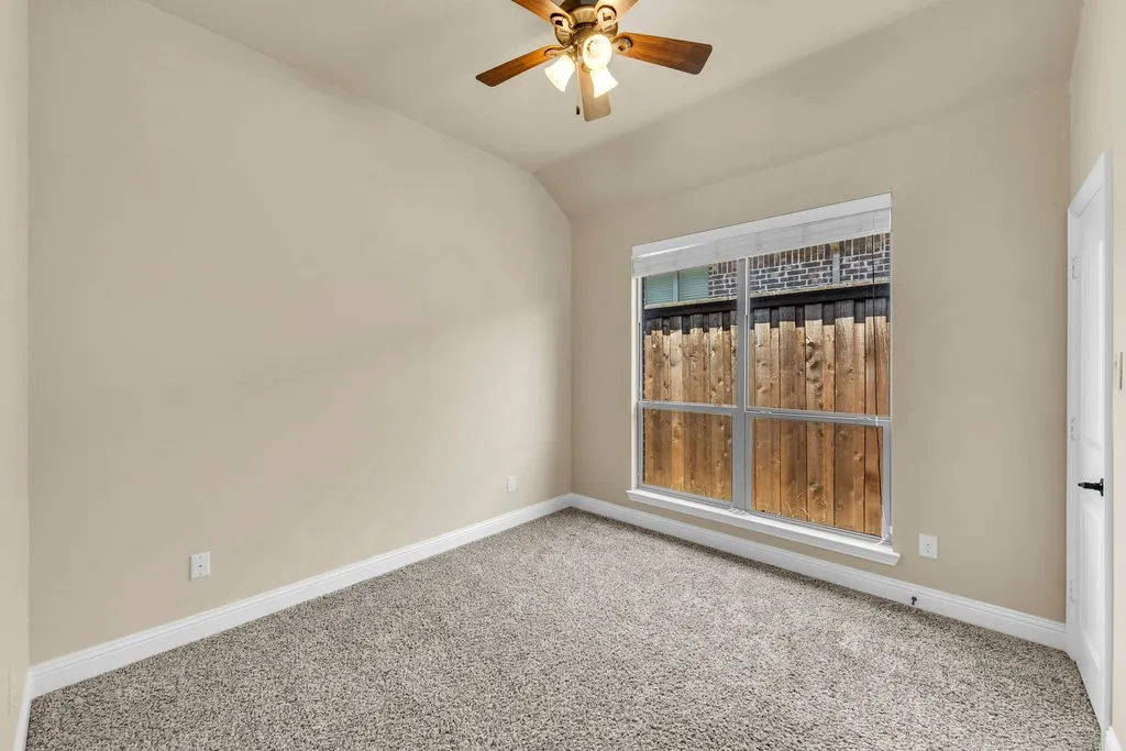 Single Family Residence For Sale in Denton County , 1721 Medina Lane, Prosper, Texas 75078, 4 Bedroom, 2 Bathroom, 2 Garage spaces, 2,185 Sqft, built in 2012, mls#21358518, Real Estate Agent in Prosper, Homes For Sale in Denton county, Homes For Sale in Prosper, Realtor in Prosper Texas, Real Estate Brokerage Independent Realty Texas, Luminita Cordes Realtor