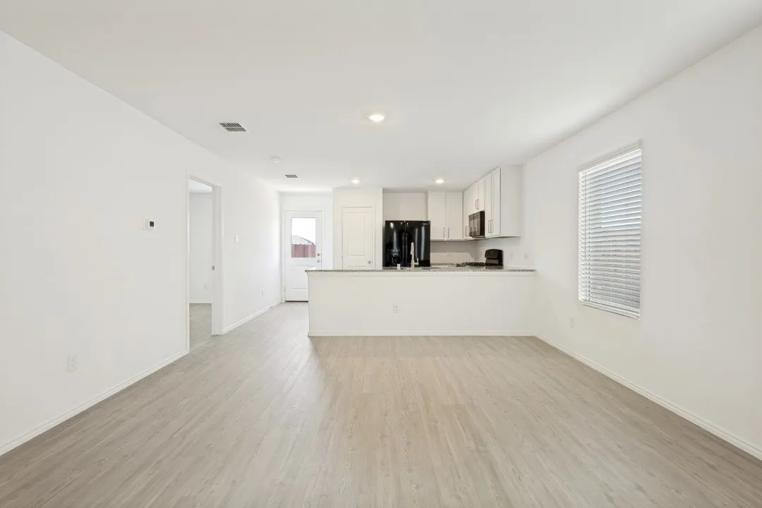 Single Family Residence For Rent in Collin County , 3037 Ashbrook Lane, Anna, Texas 75409, 3 Bedroom, 2 Bathroom, 2 Garage spaces, 1,490 Sqft, built in 2024, mls#21357929, Real Estate Agent in Anna, Homes For Rent in Collin county, Homes For Rent in Anna, Realtor in Anna Texas, Real Estate Brokerage Independent Realty Texas, Luminita Cordes Realtor
