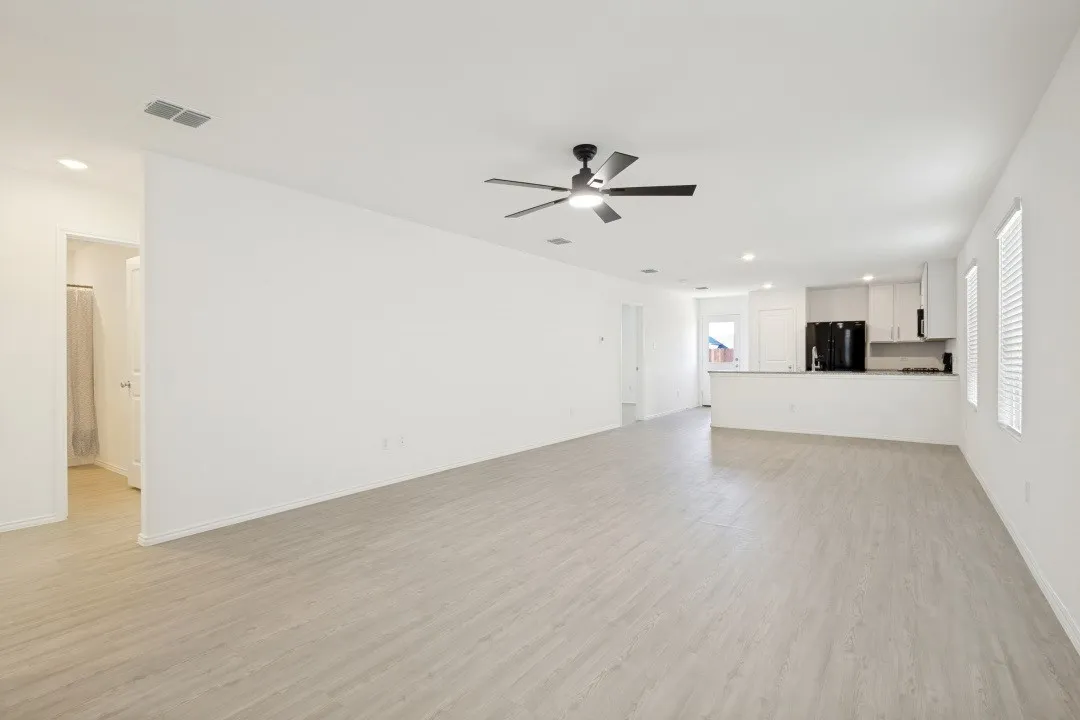 Single Family Residence For Rent in Collin County , 3037 Ashbrook Lane, Anna, Texas 75409, 3 Bedroom, 2 Bathroom, 2 Garage spaces, 1,490 Sqft, built in 2024, mls#21357929, Real Estate Agent in Anna, Homes For Rent in Collin county, Homes For Rent in Anna, Realtor in Anna Texas, Real Estate Brokerage Independent Realty Texas, Luminita Cordes Realtor