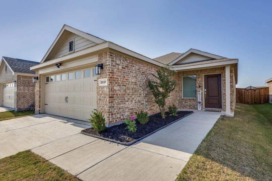 Single Family Residence For Rent in Collin County , 3037 Ashbrook Lane, Anna, Texas 75409, 3 Bedroom, 2 Bathroom, 2 Garage spaces, 1,490 Sqft, built in 2024, mls#21357929, Real Estate Agent in Anna, Homes For Rent in Collin county, Homes For Rent in Anna, Realtor in Anna Texas, Real Estate Brokerage Independent Realty Texas, Luminita Cordes Realtor