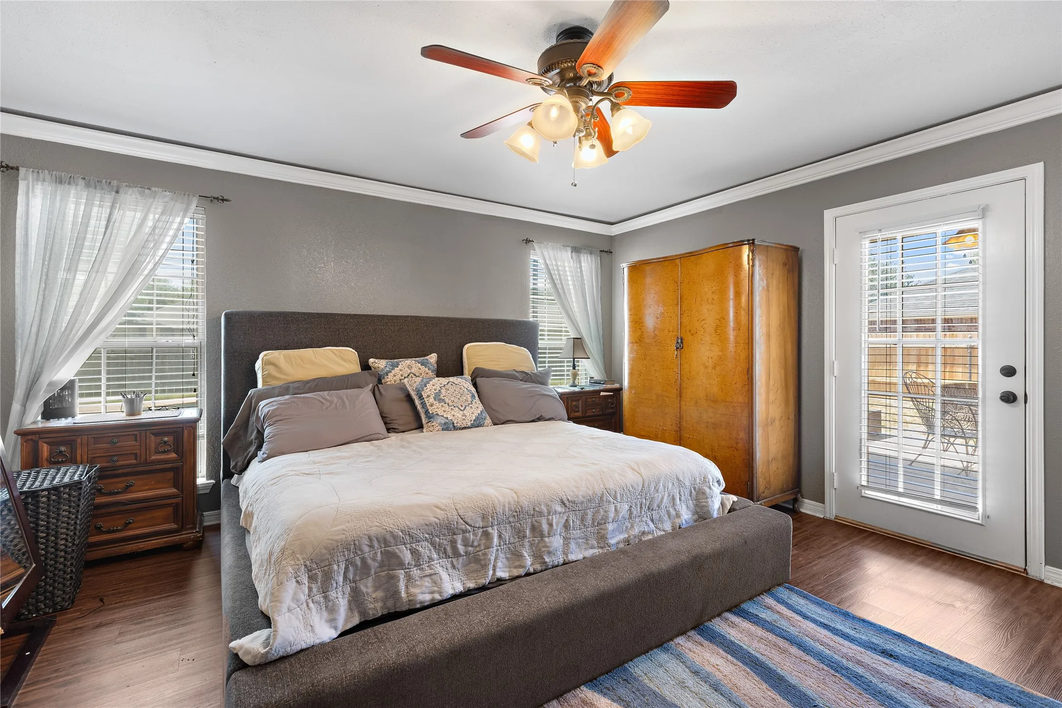 Single Family Residence For Sale in Wichita County , 817 Arapaho Drive, Burkburnett, Texas 76354, 3 Bedroom, 2 Bathroom, 2 Garage spaces, 1,938 Sqft, built in 1986, mls#21356827, Real Estate Agent in Burkburnett, Homes For Sale in Wichita county, Homes For Sale in Burkburnett, Realtor in Burkburnett Texas, Real Estate Brokerage Independent Realty Texas, Luminita Cordes Realtor