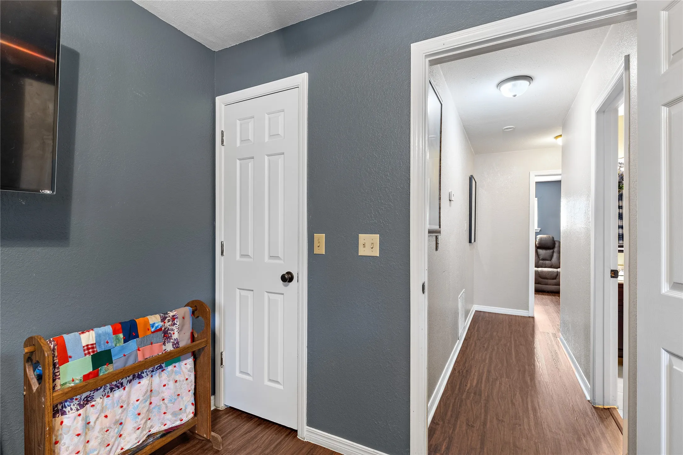 Single Family Residence For Sale in Wichita County , 817 Arapaho Drive, Burkburnett, Texas 76354, 3 Bedroom, 2 Bathroom, 2 Garage spaces, 1,938 Sqft, built in 1986, mls#21356827, Real Estate Agent in Burkburnett, Homes For Sale in Wichita county, Homes For Sale in Burkburnett, Realtor in Burkburnett Texas, Real Estate Brokerage Independent Realty Texas, Luminita Cordes Realtor