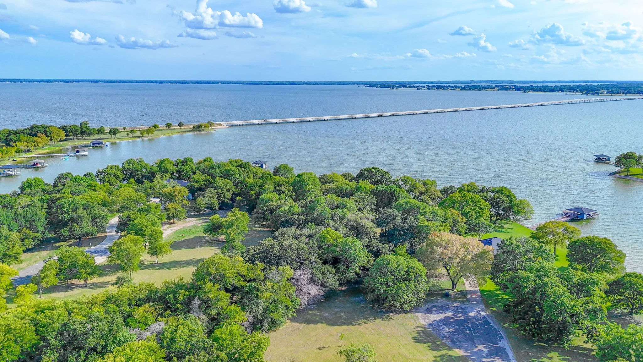 Unimproved Land For Sale in Navarro County , Lot 32 Embarcadero, Kerens, Texas 75144, 0, 0, Garage spaces, 0 Sqft, built in 0, Price $299,000, mls#21357994, Real Estate Agent in Kerens, Homes For Sale in Navarro county, Homes For Sale in Kerens, Realtor in Kerens Texas, Real Estate Brokerage Independent Realty Texas, Luminita Cordes Realtor