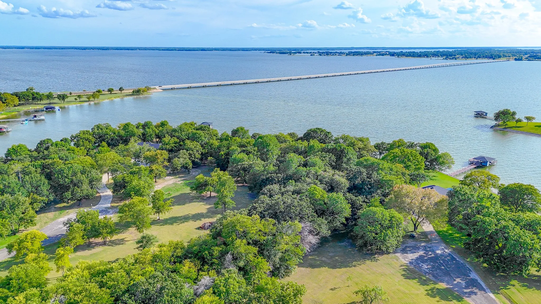 Unimproved Land For Sale in Navarro County , Lot 32 Embarcadero, Kerens, Texas 75144, 0, 0, Garage spaces, 0 Sqft, built in 0, Price $299,000, mls#21357994, Real Estate Agent in Kerens, Homes For Sale in Navarro county, Homes For Sale in Kerens, Realtor in Kerens Texas, Real Estate Brokerage Independent Realty Texas, Luminita Cordes Realtor