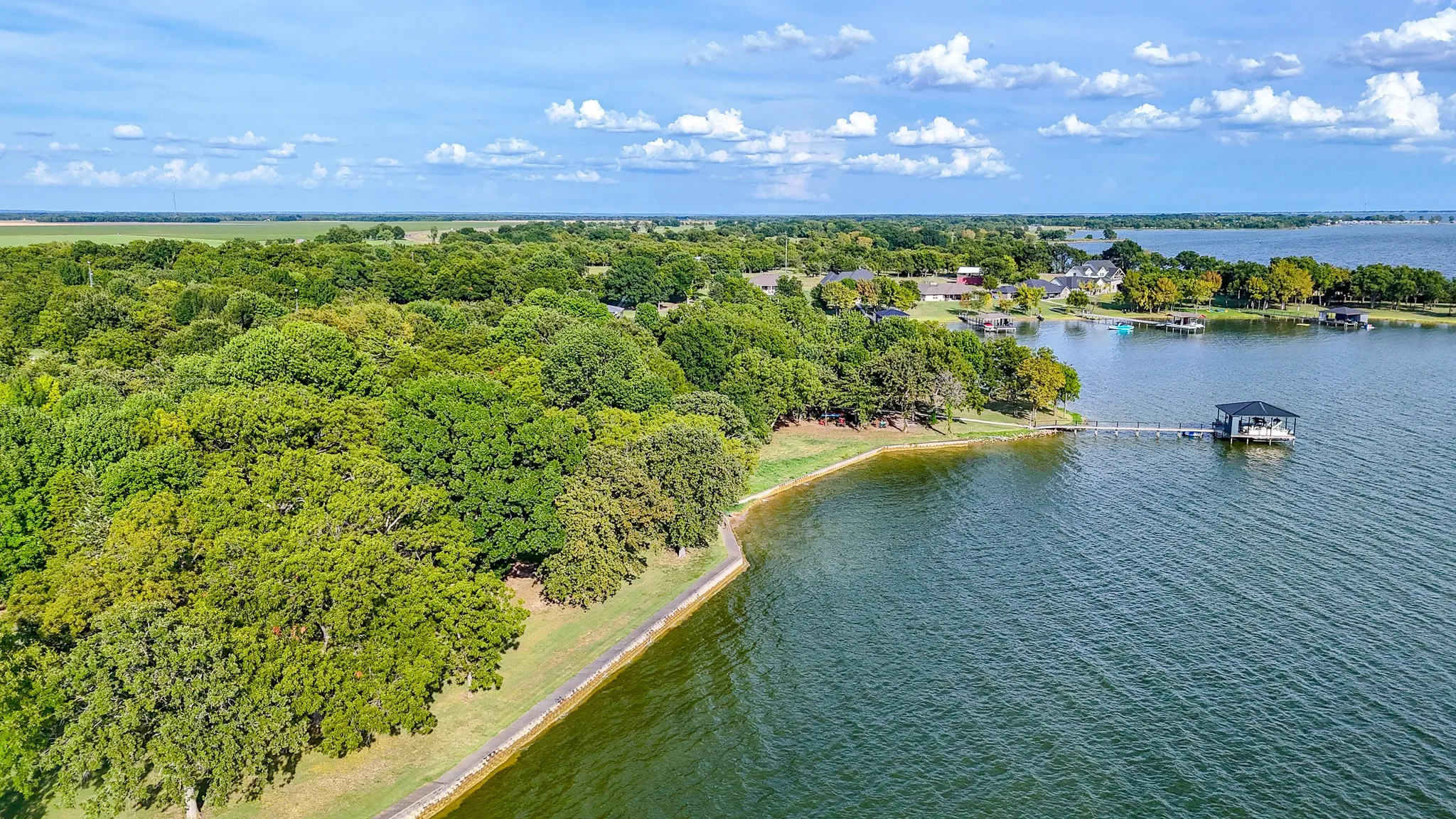 Unimproved Land For Sale in Navarro County , Lot 32 Embarcadero, Kerens, Texas 75144, 0, 0, Garage spaces, 0 Sqft, built in 0, Price $299,000, mls#21357994, Real Estate Agent in Kerens, Homes For Sale in Navarro county, Homes For Sale in Kerens, Realtor in Kerens Texas, Real Estate Brokerage Independent Realty Texas, Luminita Cordes Realtor