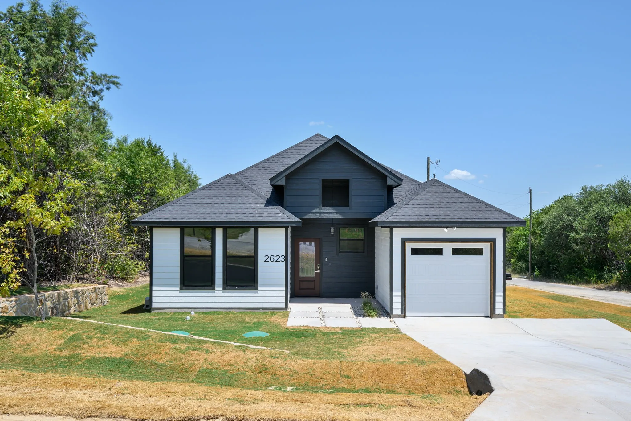Single Family Residence For Sale in Hood County , 2623 Creekview Drive, Granbury, Texas 76048, 3 Bedroom, 2 Bathroom, 1 Garage spaces, 1,313 Sqft, built in 2026, mls#21355993, Real Estate Agent in Granbury, Homes For Sale in Hood county, Homes For Sale in Granbury, Realtor in Granbury Texas, Real Estate Brokerage Independent Realty Texas, Luminita Cordes Realtor