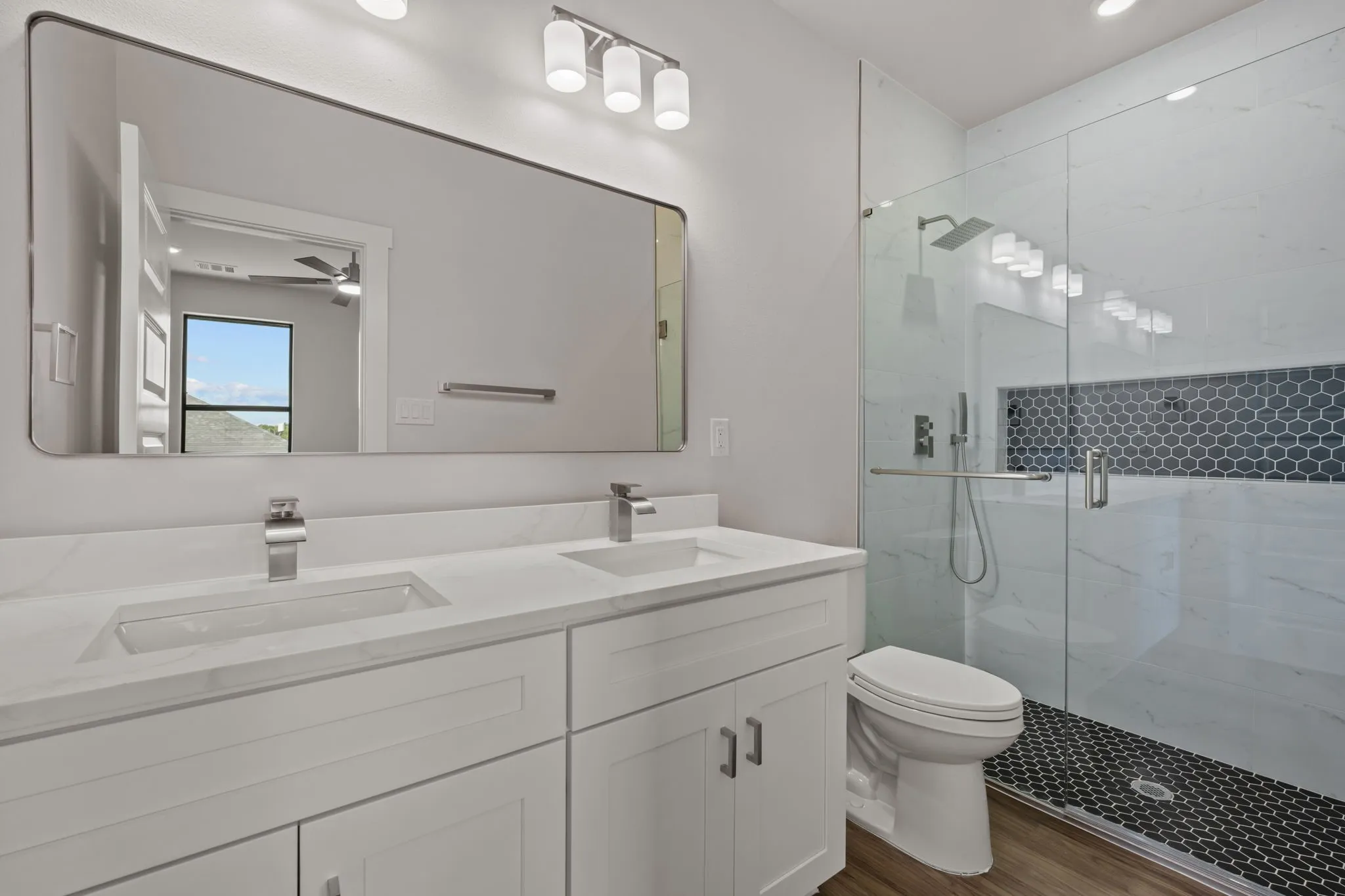 Single Family Residence For Sale in Hood County , 2623 Creekview Drive, Granbury, Texas 76048, 3 Bedroom, 2 Bathroom, 1 Garage spaces, 1,313 Sqft, built in 2026, mls#21355993, Real Estate Agent in Granbury, Homes For Sale in Hood county, Homes For Sale in Granbury, Realtor in Granbury Texas, Real Estate Brokerage Independent Realty Texas, Luminita Cordes Realtor