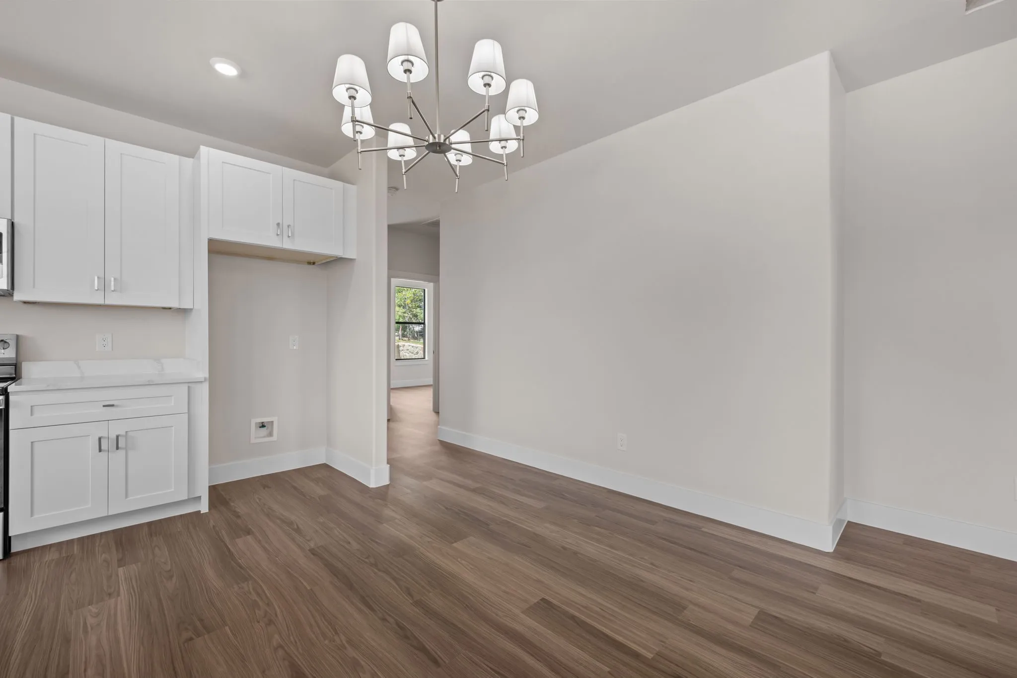 Single Family Residence For Sale in Hood County , 2623 Creekview Drive, Granbury, Texas 76048, 3 Bedroom, 2 Bathroom, 1 Garage spaces, 1,313 Sqft, built in 2026, mls#21355993, Real Estate Agent in Granbury, Homes For Sale in Hood county, Homes For Sale in Granbury, Realtor in Granbury Texas, Real Estate Brokerage Independent Realty Texas, Luminita Cordes Realtor