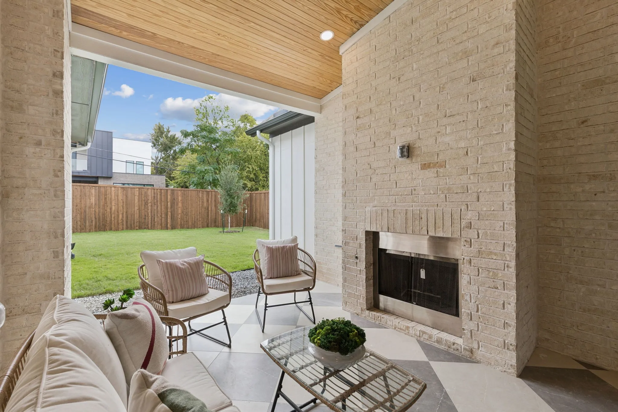 Tom Hughes Team - 2026 Euclid - Back Covered Patio