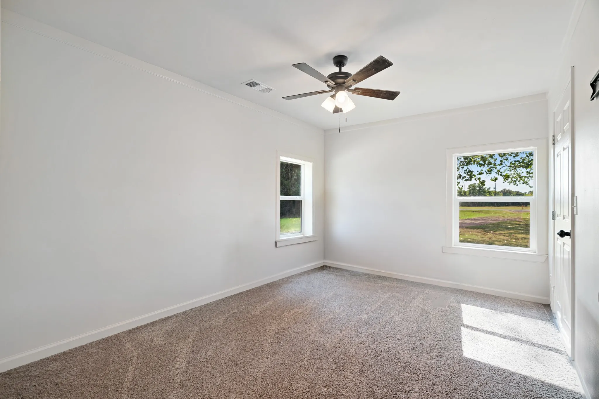 Single Family Residence For Sale in Lamar County , 4237 FARM ROAD 196, Pattonville, Texas 75468, 4 Bedroom, 2 Bathroom, Garage spaces, 1,871 Sqft, built in 1990, Price $339,900, mls#21352279, Real Estate Agent in Pattonville, Homes For Sale in Lamar county, Homes For Sale in Pattonville, Realtor in Pattonville Texas, Real Estate Brokerage Independent Realty Texas, Luminita Cordes Realtor