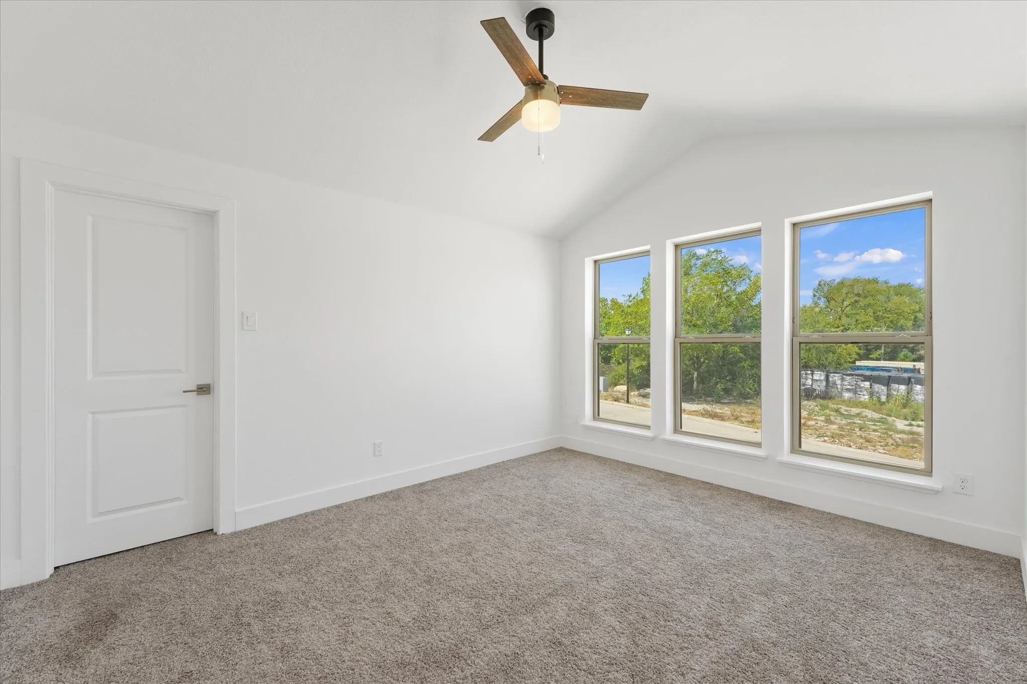 Single Family Residence For Rent in Dallas County , 3786 Wenatche Drive, Dallas, Texas 75233, 4 Bedroom, 4 Bathroom, 2 Garage spaces, 2,907 Sqft, built in 2024, mls#21357384, Real Estate Agent in Dallas, Homes For Rent in Dallas county, Homes For Rent in Dallas, Realtor in Dallas Texas, Real Estate Brokerage Independent Realty Texas, Luminita Cordes Realtor