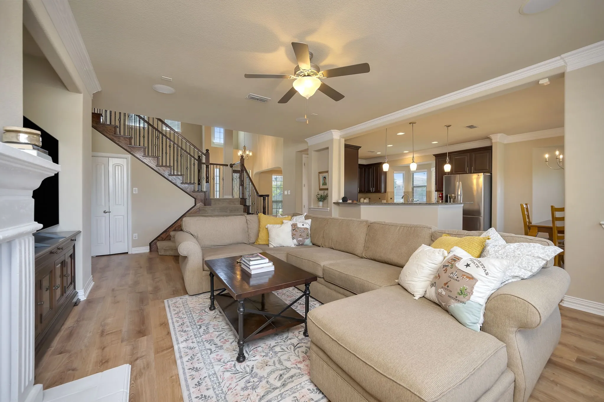Ceiling fan in living room.