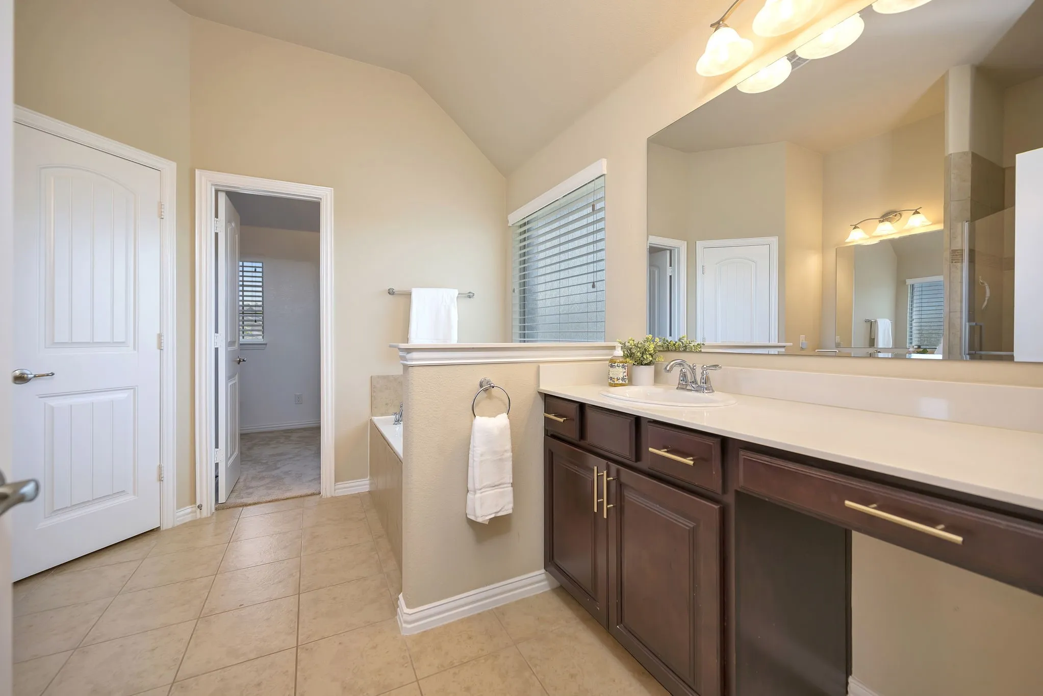 Second primary bathroom.