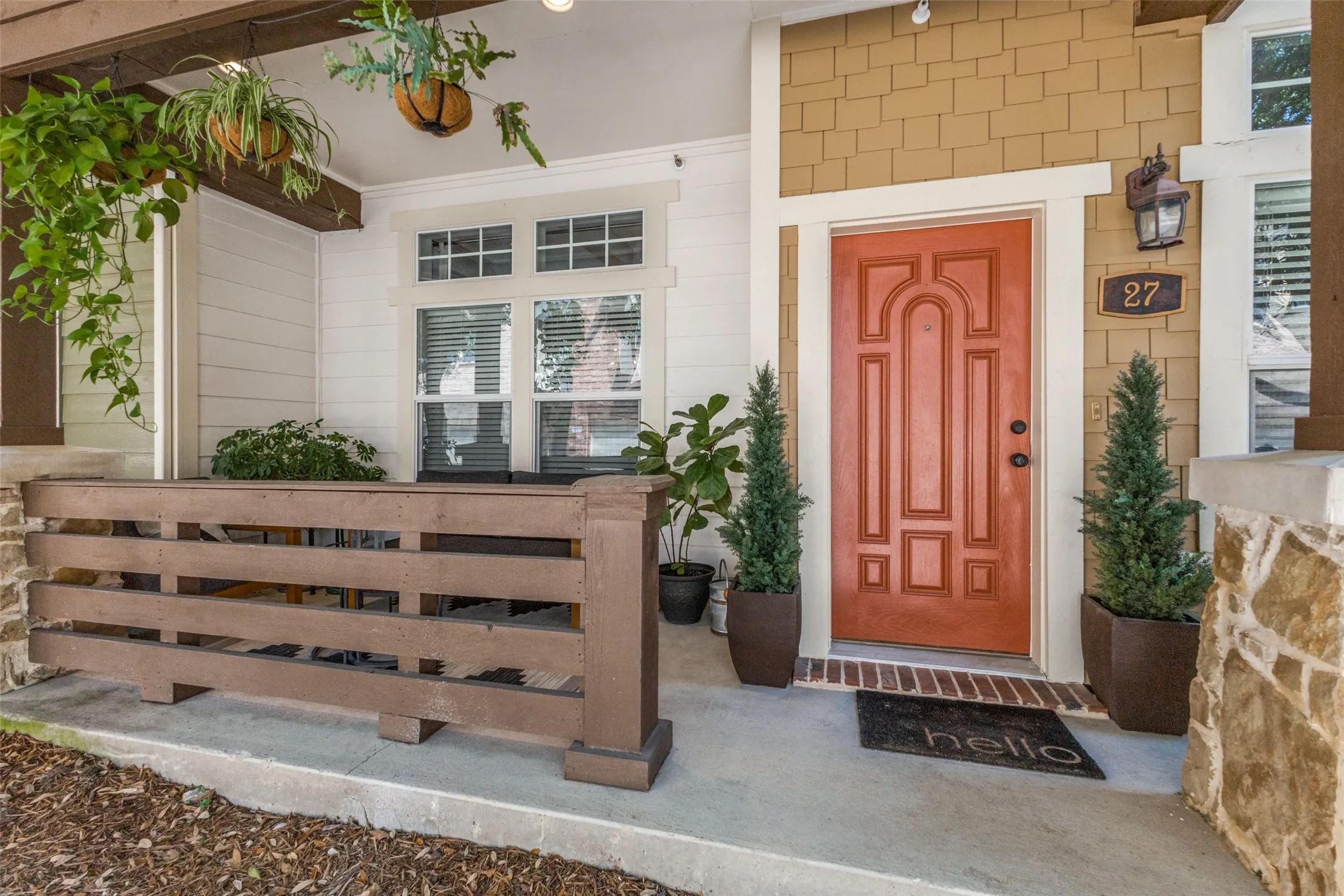Charming entry with covered porch