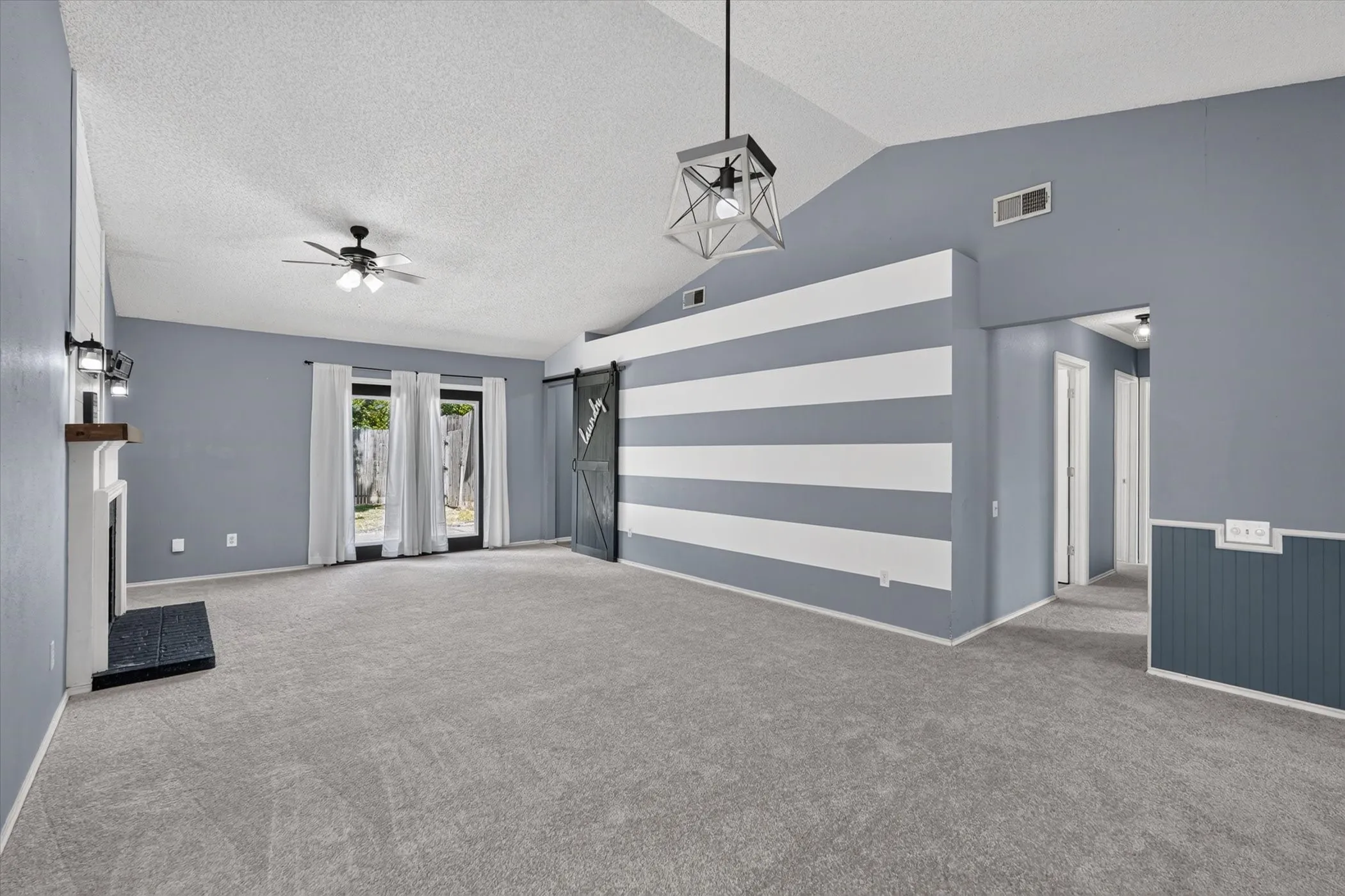 Single Family Residence For Sale in Dallas County , 1809 Smokey Mountain Trail, Mesquite, Texas 75149, 3 Bedroom, 2 Bathroom, 2 Garage spaces, 1,429 Sqft, built in 1985, mls#21358400, Real Estate Agent in Mesquite, Homes For Sale in Dallas county, Homes For Sale in Mesquite, Realtor in Mesquite Texas, Real Estate Brokerage Independent Realty Texas, Luminita Cordes Realtor