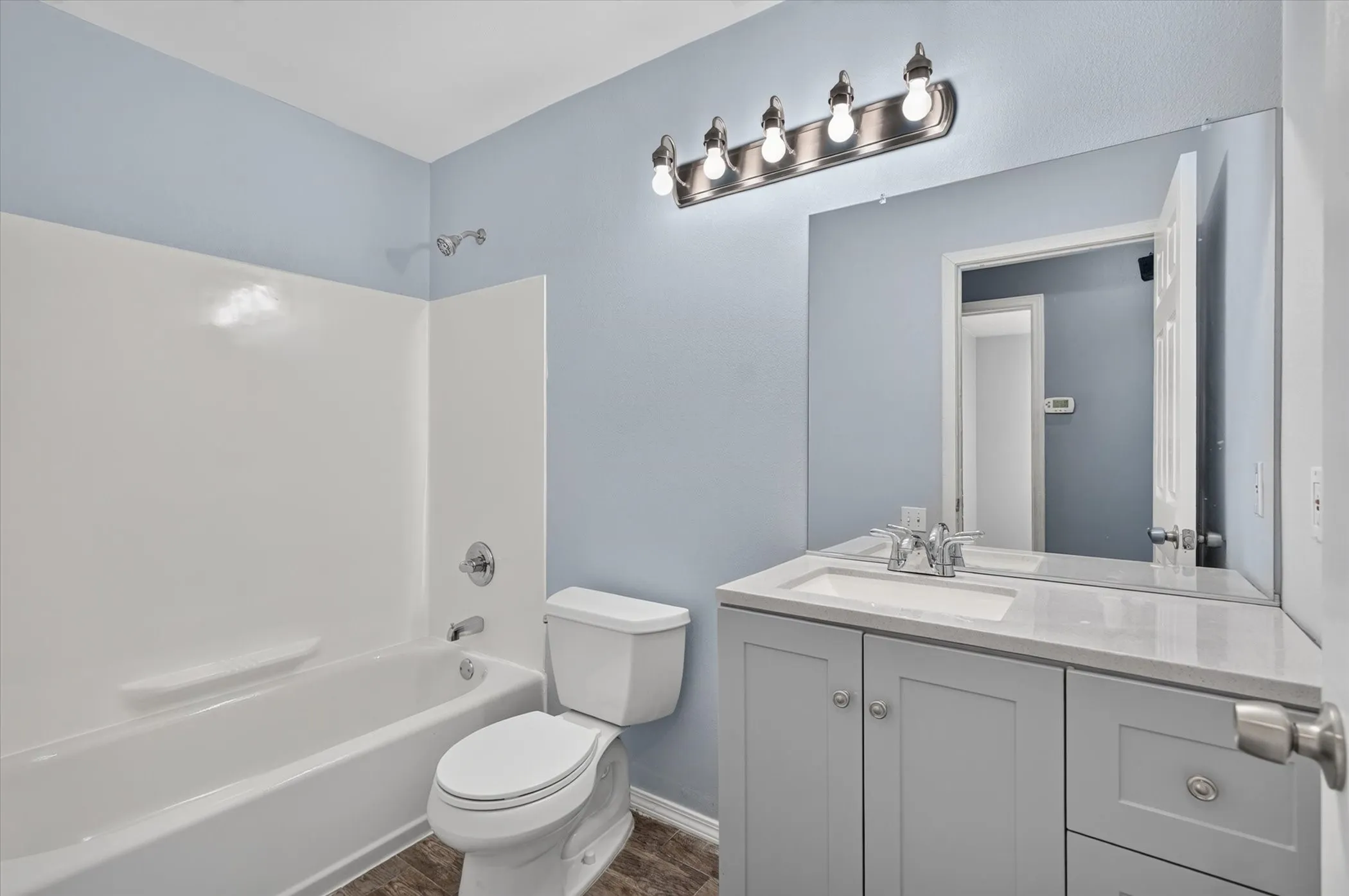 Single Family Residence For Sale in Dallas County , 1809 Smokey Mountain Trail, Mesquite, Texas 75149, 3 Bedroom, 2 Bathroom, 2 Garage spaces, 1,429 Sqft, built in 1985, mls#21358400, Real Estate Agent in Mesquite, Homes For Sale in Dallas county, Homes For Sale in Mesquite, Realtor in Mesquite Texas, Real Estate Brokerage Independent Realty Texas, Luminita Cordes Realtor