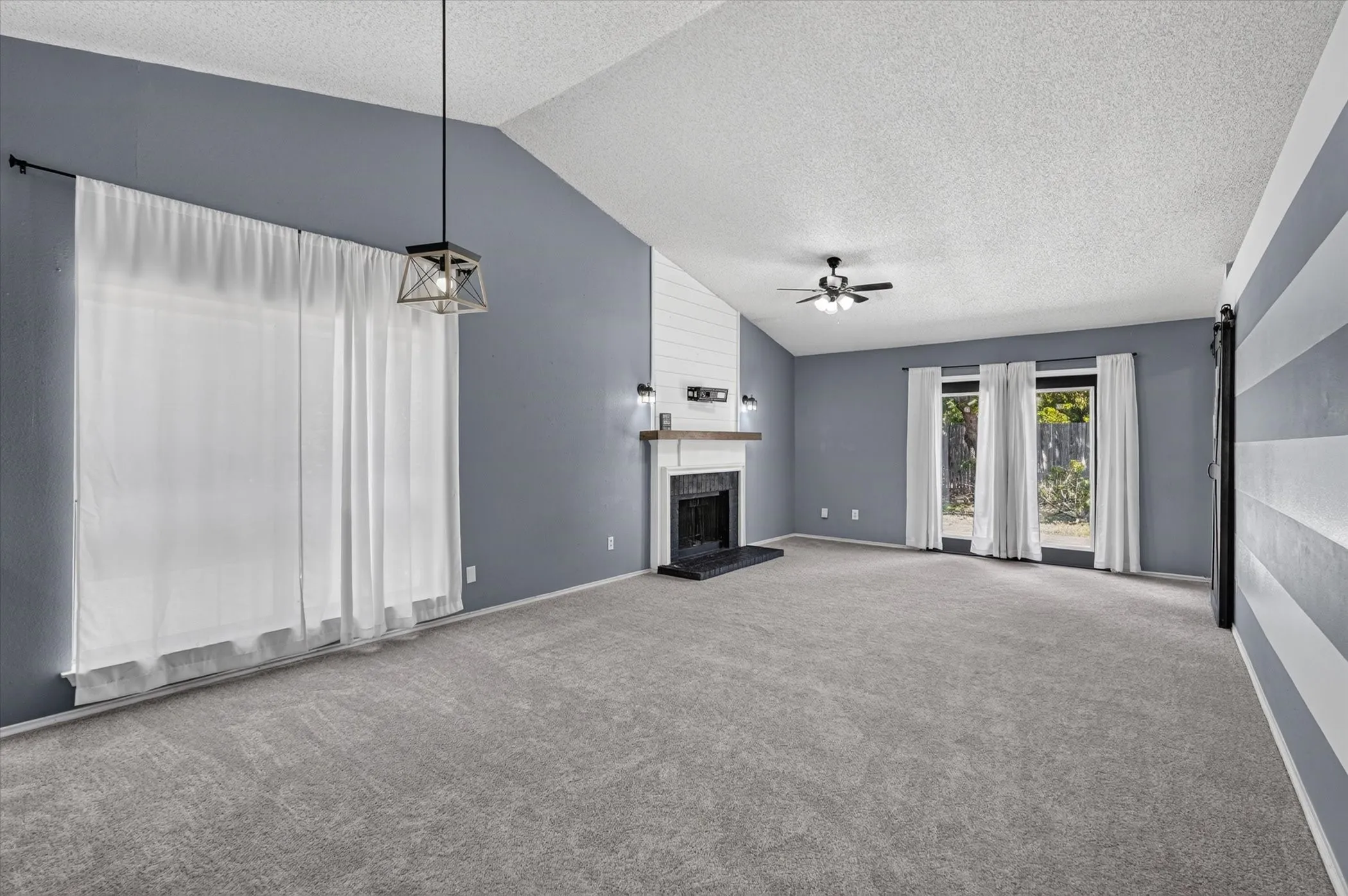 Single Family Residence For Sale in Dallas County , 1809 Smokey Mountain Trail, Mesquite, Texas 75149, 3 Bedroom, 2 Bathroom, 2 Garage spaces, 1,429 Sqft, built in 1985, mls#21358400, Real Estate Agent in Mesquite, Homes For Sale in Dallas county, Homes For Sale in Mesquite, Realtor in Mesquite Texas, Real Estate Brokerage Independent Realty Texas, Luminita Cordes Realtor