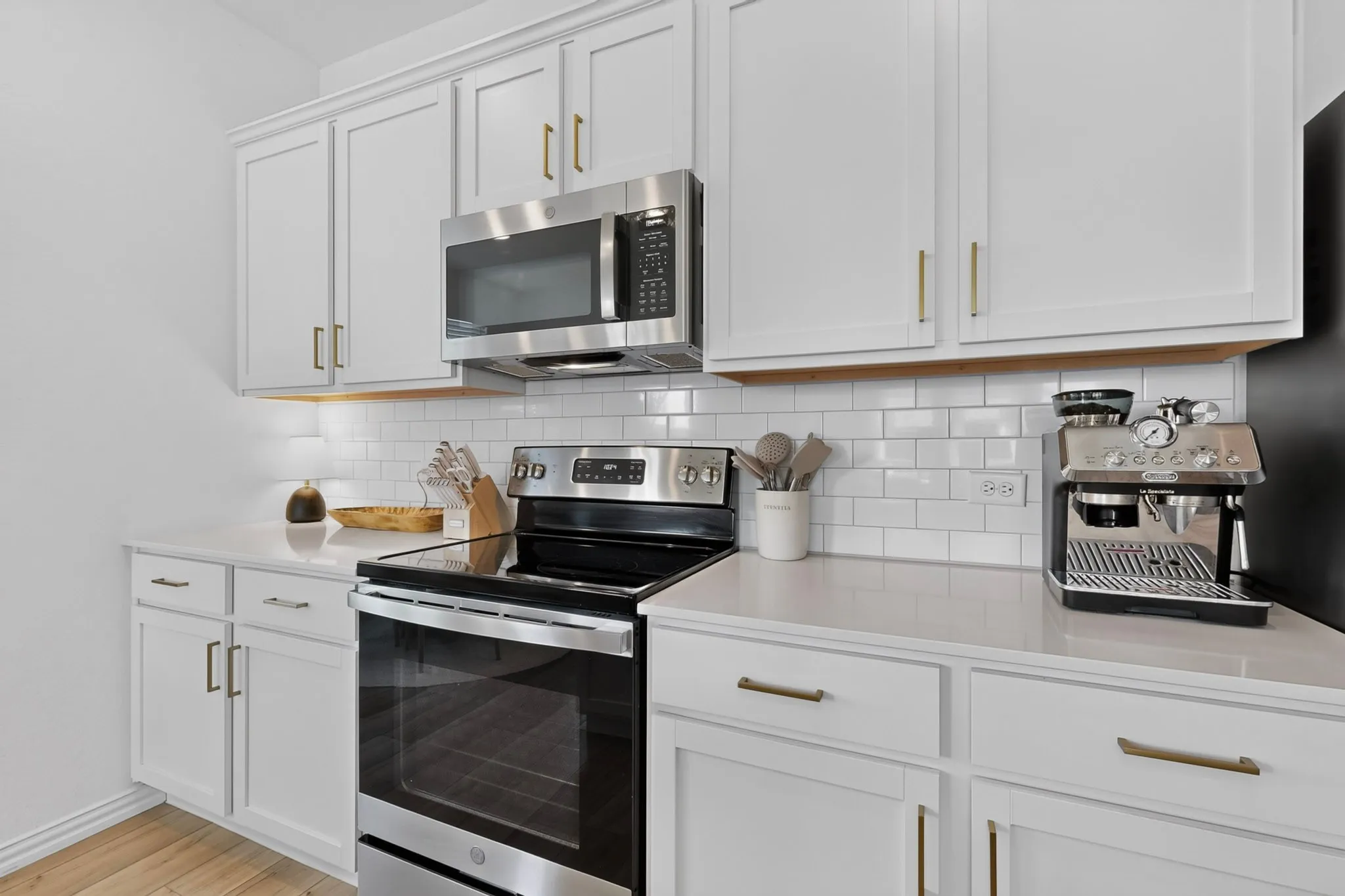 Single Family Residence For Rent in Collin County , 5341 Timber Point Drive, Princeton, Texas 75407, 4 Bedroom, 2 Bathroom, 2 Garage spaces, 1,994 Sqft, built in 2022, mls#21358205, Real Estate Agent in Princeton, Homes For Rent in Collin county, Homes For Rent in Princeton, Realtor in Princeton Texas, Real Estate Brokerage Independent Realty Texas, Luminita Cordes Realtor