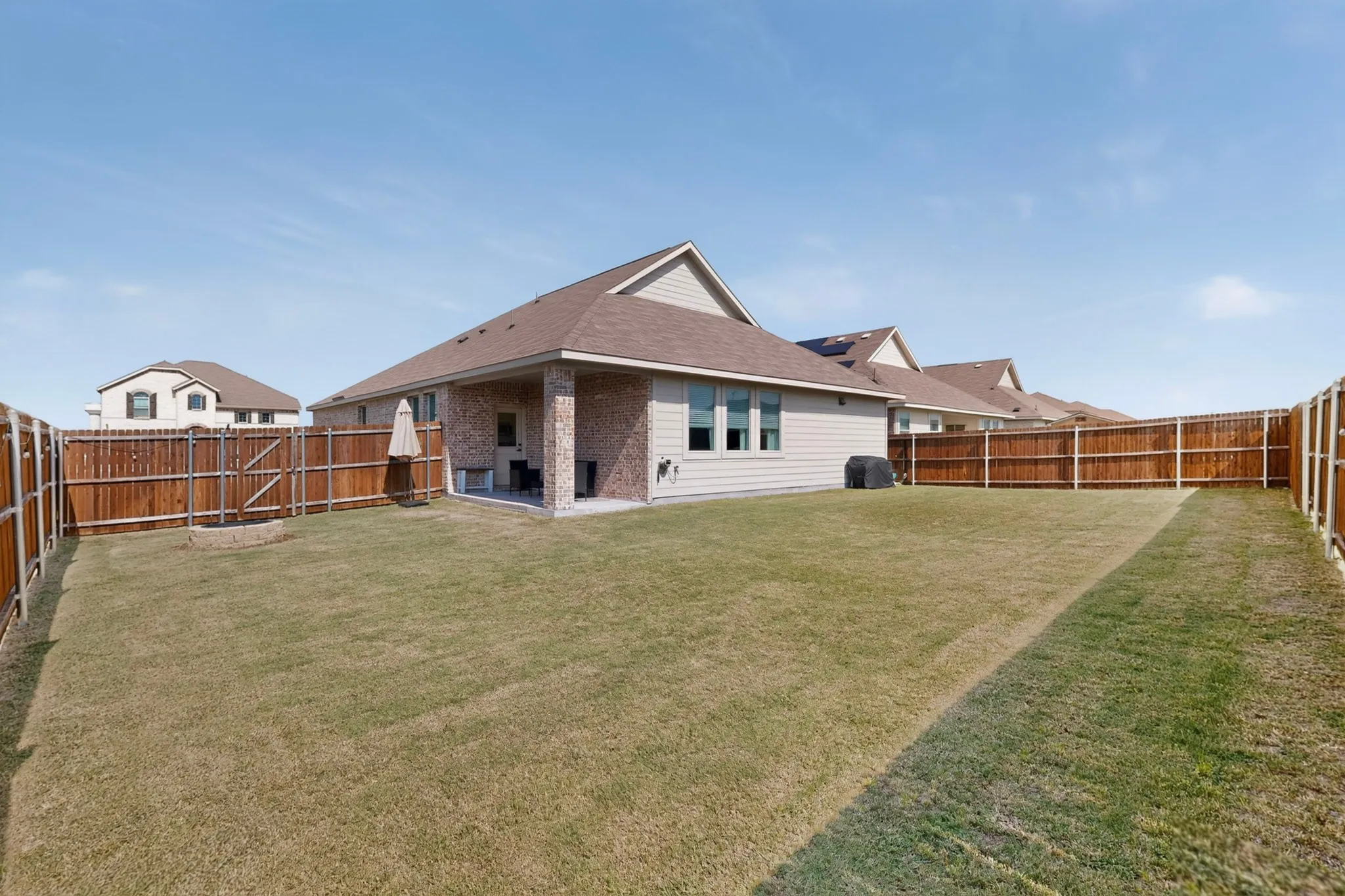 Single Family Residence For Rent in Collin County , 5341 Timber Point Drive, Princeton, Texas 75407, 4 Bedroom, 2 Bathroom, 2 Garage spaces, 1,994 Sqft, built in 2022, mls#21358205, Real Estate Agent in Princeton, Homes For Rent in Collin county, Homes For Rent in Princeton, Realtor in Princeton Texas, Real Estate Brokerage Independent Realty Texas, Luminita Cordes Realtor