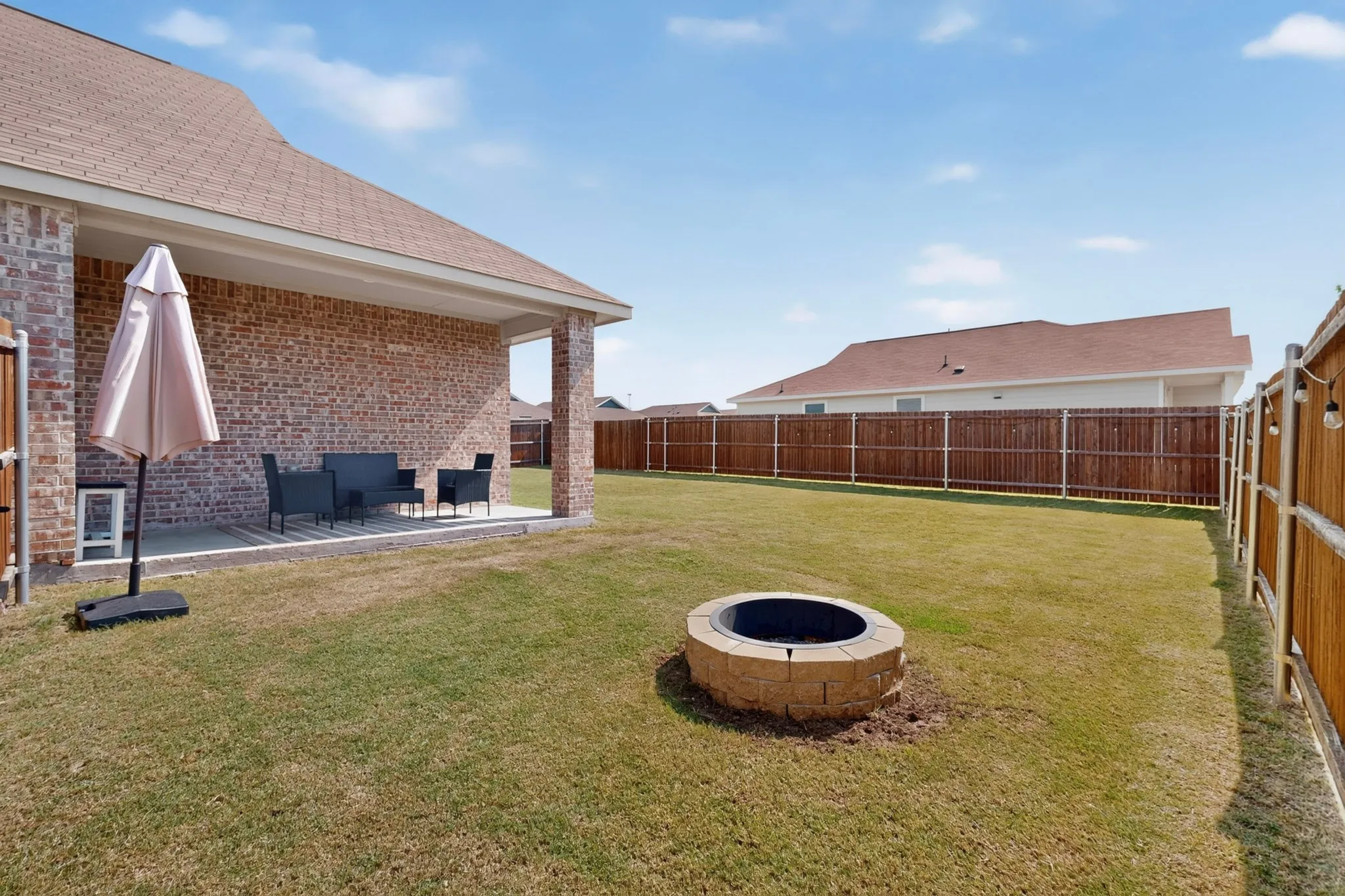 Single Family Residence For Rent in Collin County , 5341 Timber Point Drive, Princeton, Texas 75407, 4 Bedroom, 2 Bathroom, 2 Garage spaces, 1,994 Sqft, built in 2022, mls#21358205, Real Estate Agent in Princeton, Homes For Rent in Collin county, Homes For Rent in Princeton, Realtor in Princeton Texas, Real Estate Brokerage Independent Realty Texas, Luminita Cordes Realtor