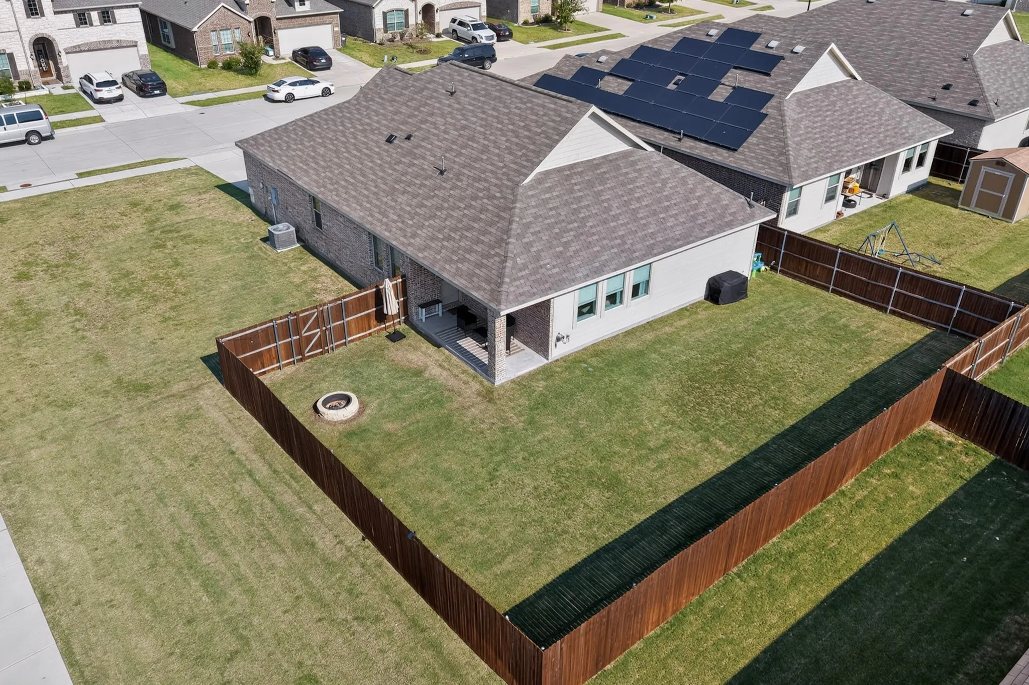 Single Family Residence For Rent in Collin County , 5341 Timber Point Drive, Princeton, Texas 75407, 4 Bedroom, 2 Bathroom, 2 Garage spaces, 1,994 Sqft, built in 2022, mls#21358205, Real Estate Agent in Princeton, Homes For Rent in Collin county, Homes For Rent in Princeton, Realtor in Princeton Texas, Real Estate Brokerage Independent Realty Texas, Luminita Cordes Realtor