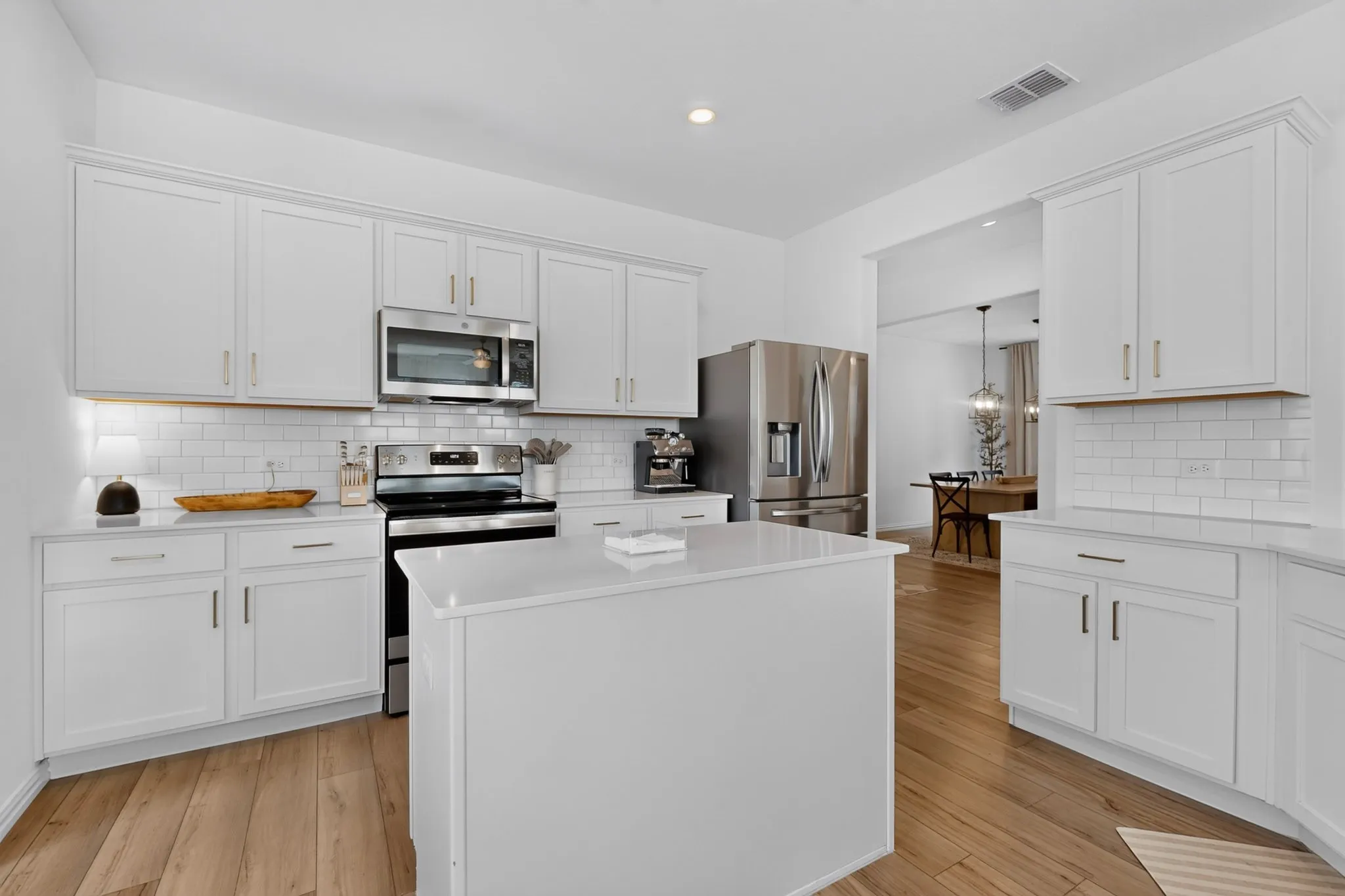 Single Family Residence For Rent in Collin County , 5341 Timber Point Drive, Princeton, Texas 75407, 4 Bedroom, 2 Bathroom, 2 Garage spaces, 1,994 Sqft, built in 2022, mls#21358205, Real Estate Agent in Princeton, Homes For Rent in Collin county, Homes For Rent in Princeton, Realtor in Princeton Texas, Real Estate Brokerage Independent Realty Texas, Luminita Cordes Realtor