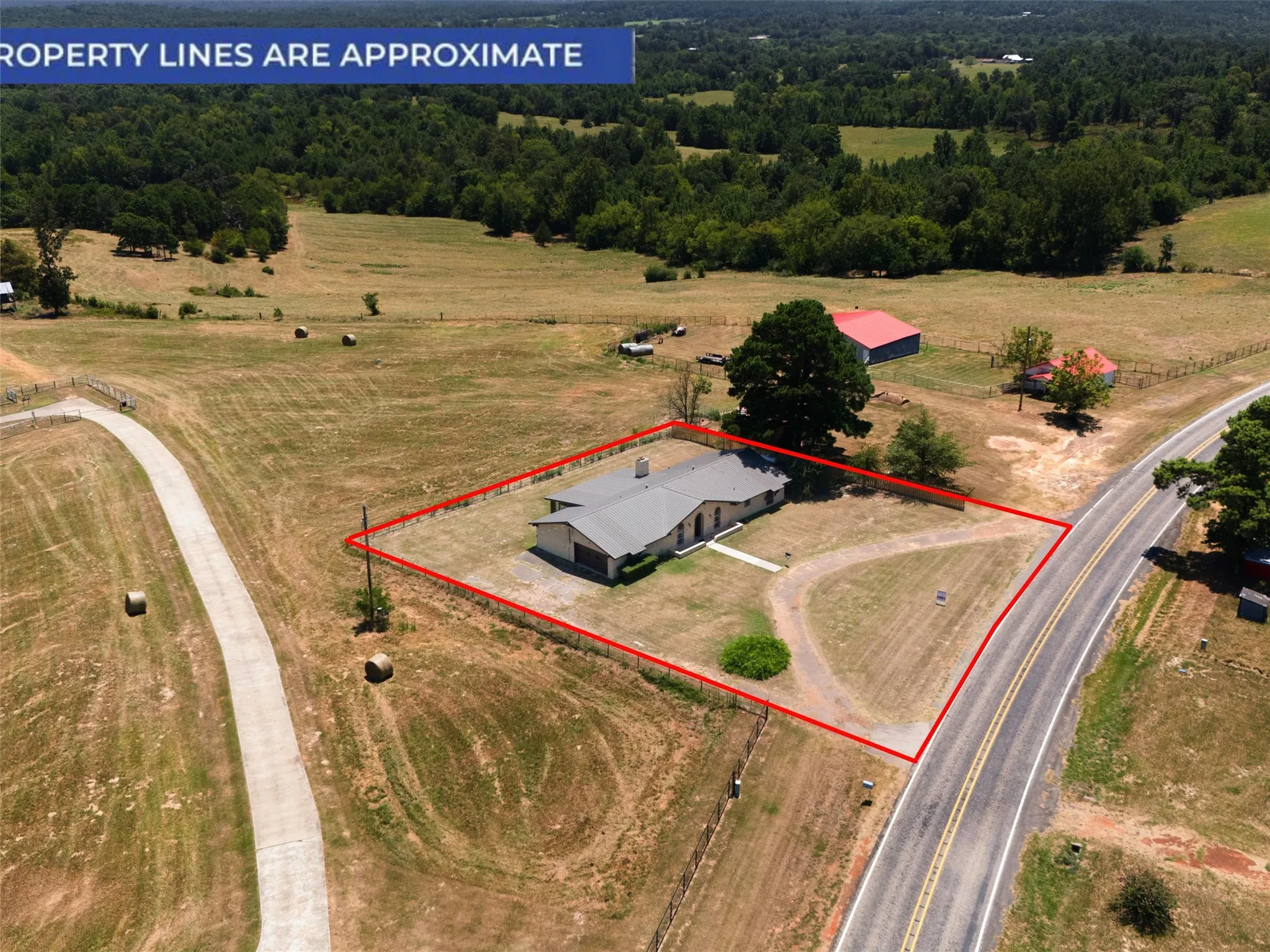 Single Family Residence For Sale in Upshur County , 2825 FM 1002, Big Sandy, Texas 75755, 3 Bedroom, 2 Bathroom, 2 Garage spaces, 2,222 Sqft, built in 1975, Price $299,900, mls#21358607, Real Estate Agent in Big Sandy, Homes For Sale in Upshur county, Homes For Sale in Big Sandy, Realtor in Big Sandy Texas, Real Estate Brokerage Independent Realty Texas, Luminita Cordes Realtor