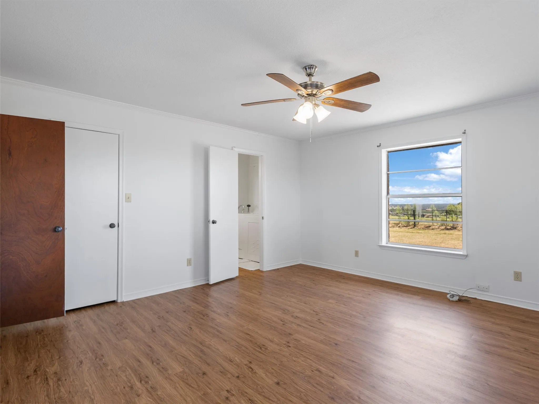 Single Family Residence For Sale in Upshur County , 2825 FM 1002, Big Sandy, Texas 75755, 3 Bedroom, 2 Bathroom, 2 Garage spaces, 2,222 Sqft, built in 1975, Price $299,900, mls#21358607, Real Estate Agent in Big Sandy, Homes For Sale in Upshur county, Homes For Sale in Big Sandy, Realtor in Big Sandy Texas, Real Estate Brokerage Independent Realty Texas, Luminita Cordes Realtor