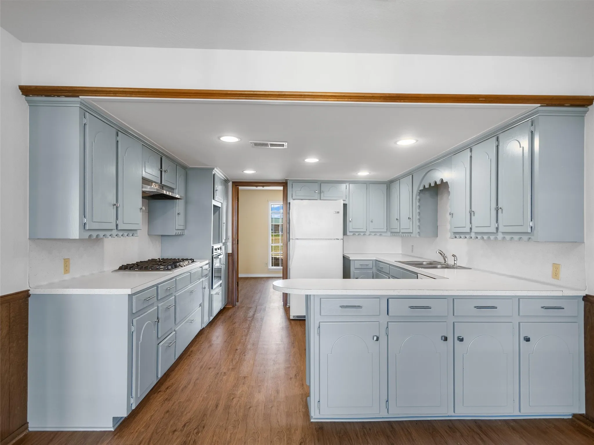 Single Family Residence For Sale in Upshur County , 2825 FM 1002, Big Sandy, Texas 75755, 3 Bedroom, 2 Bathroom, 2 Garage spaces, 2,222 Sqft, built in 1975, Price $299,900, mls#21358607, Real Estate Agent in Big Sandy, Homes For Sale in Upshur county, Homes For Sale in Big Sandy, Realtor in Big Sandy Texas, Real Estate Brokerage Independent Realty Texas, Luminita Cordes Realtor