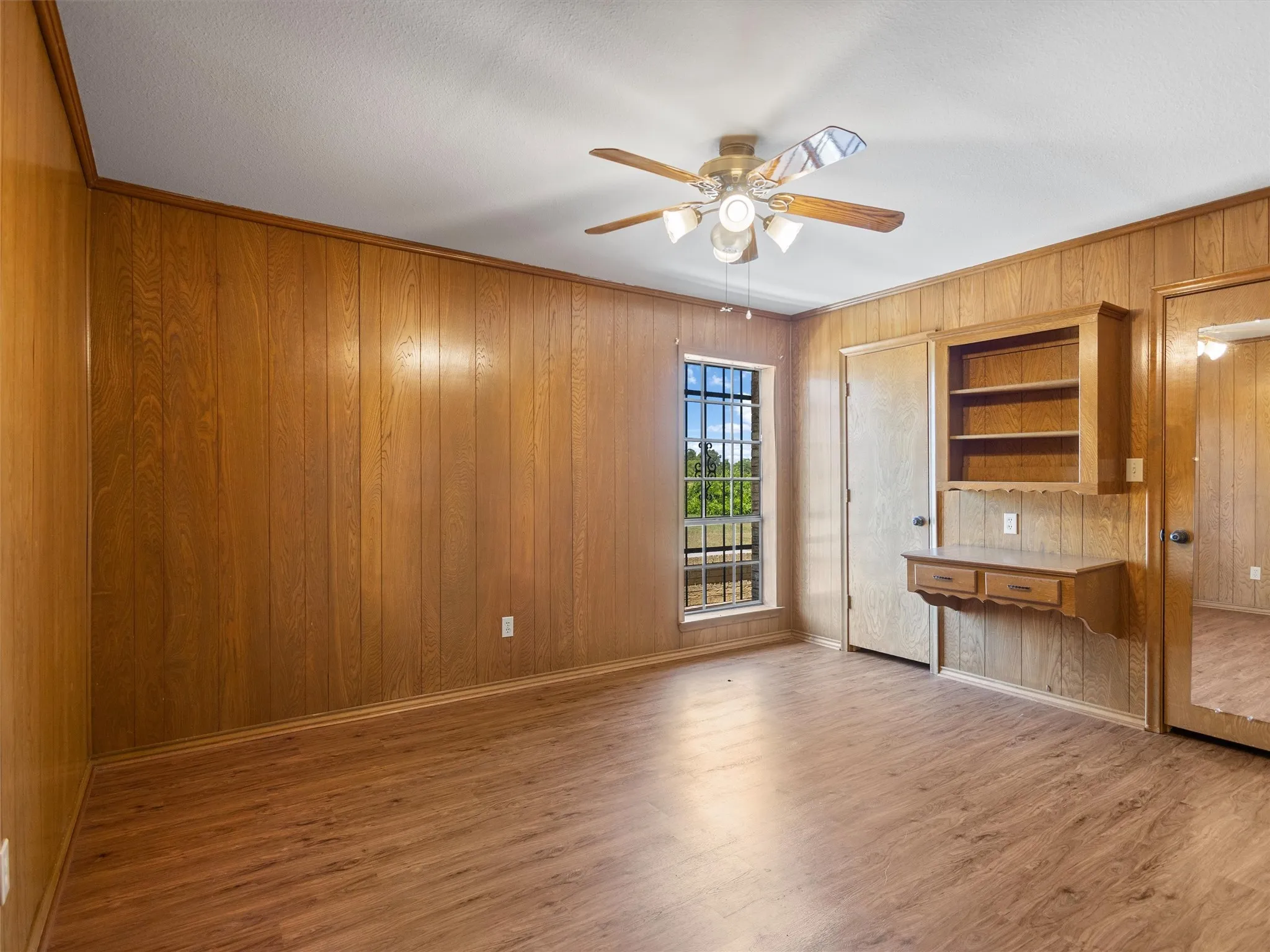 Single Family Residence For Sale in Upshur County , 2825 FM 1002, Big Sandy, Texas 75755, 3 Bedroom, 2 Bathroom, 2 Garage spaces, 2,222 Sqft, built in 1975, Price $299,900, mls#21358607, Real Estate Agent in Big Sandy, Homes For Sale in Upshur county, Homes For Sale in Big Sandy, Realtor in Big Sandy Texas, Real Estate Brokerage Independent Realty Texas, Luminita Cordes Realtor
