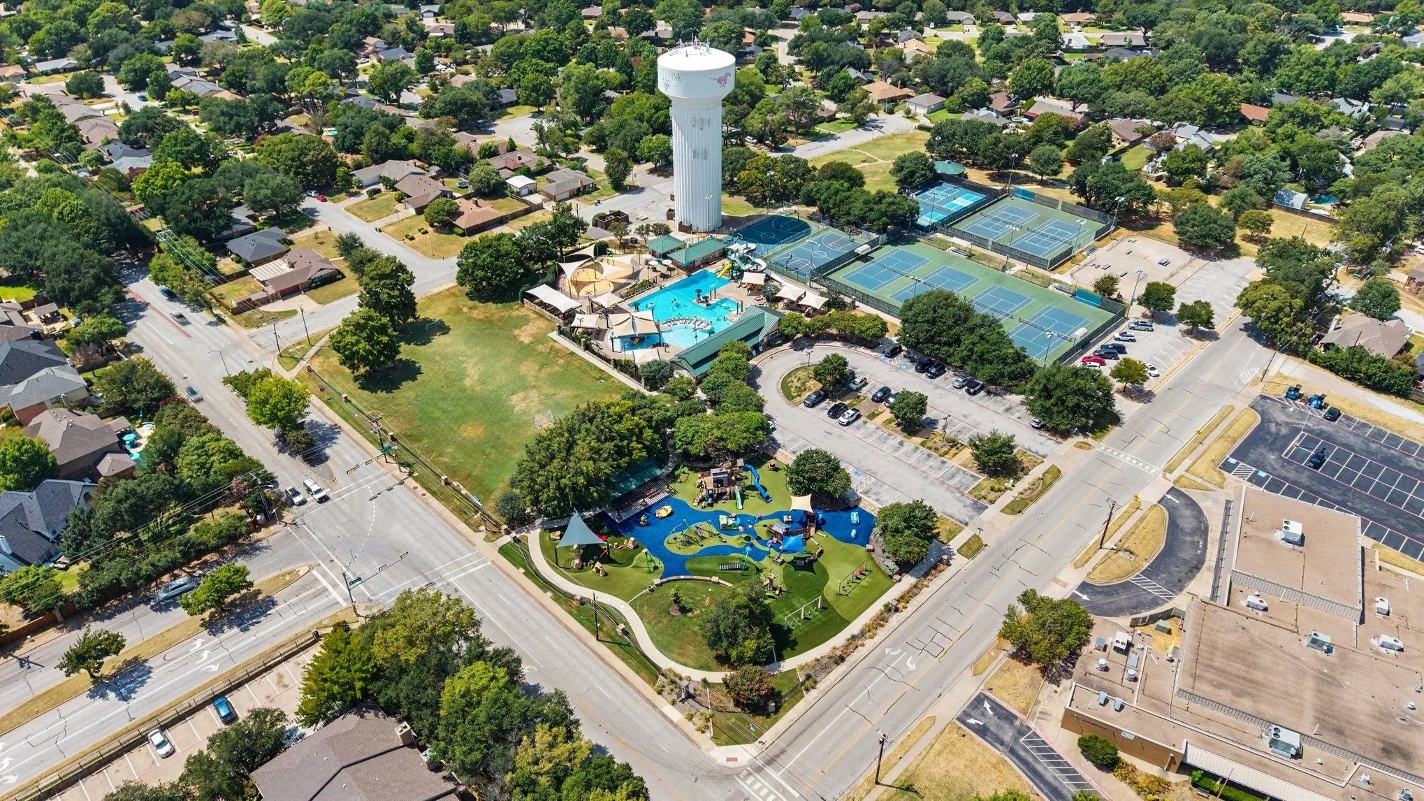 Single Family Residence For Sale in Tarrant County , 2304 Dove Meadow Court, Grapevine, Texas 76051, 4 Bedroom, 2 Bathroom, 2 Garage spaces, 2,009 Sqft, built in 1983, mls#21351139, Real Estate Agent in Grapevine, Homes For Sale in Tarrant county, Homes For Sale in Grapevine, Realtor in Grapevine Texas, Real Estate Brokerage Independent Realty Texas, Luminita Cordes Realtor