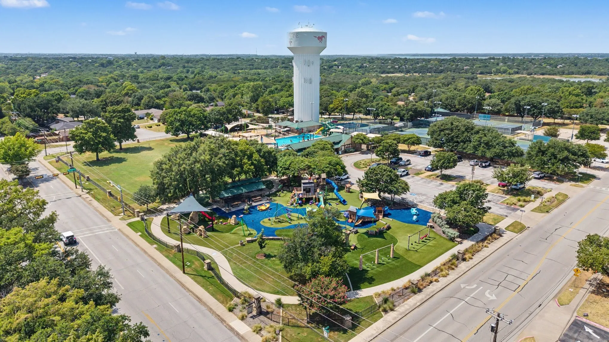 Single Family Residence For Sale in Tarrant County , 2304 Dove Meadow Court, Grapevine, Texas 76051, 4 Bedroom, 2 Bathroom, 2 Garage spaces, 2,009 Sqft, built in 1983, mls#21351139, Real Estate Agent in Grapevine, Homes For Sale in Tarrant county, Homes For Sale in Grapevine, Realtor in Grapevine Texas, Real Estate Brokerage Independent Realty Texas, Luminita Cordes Realtor