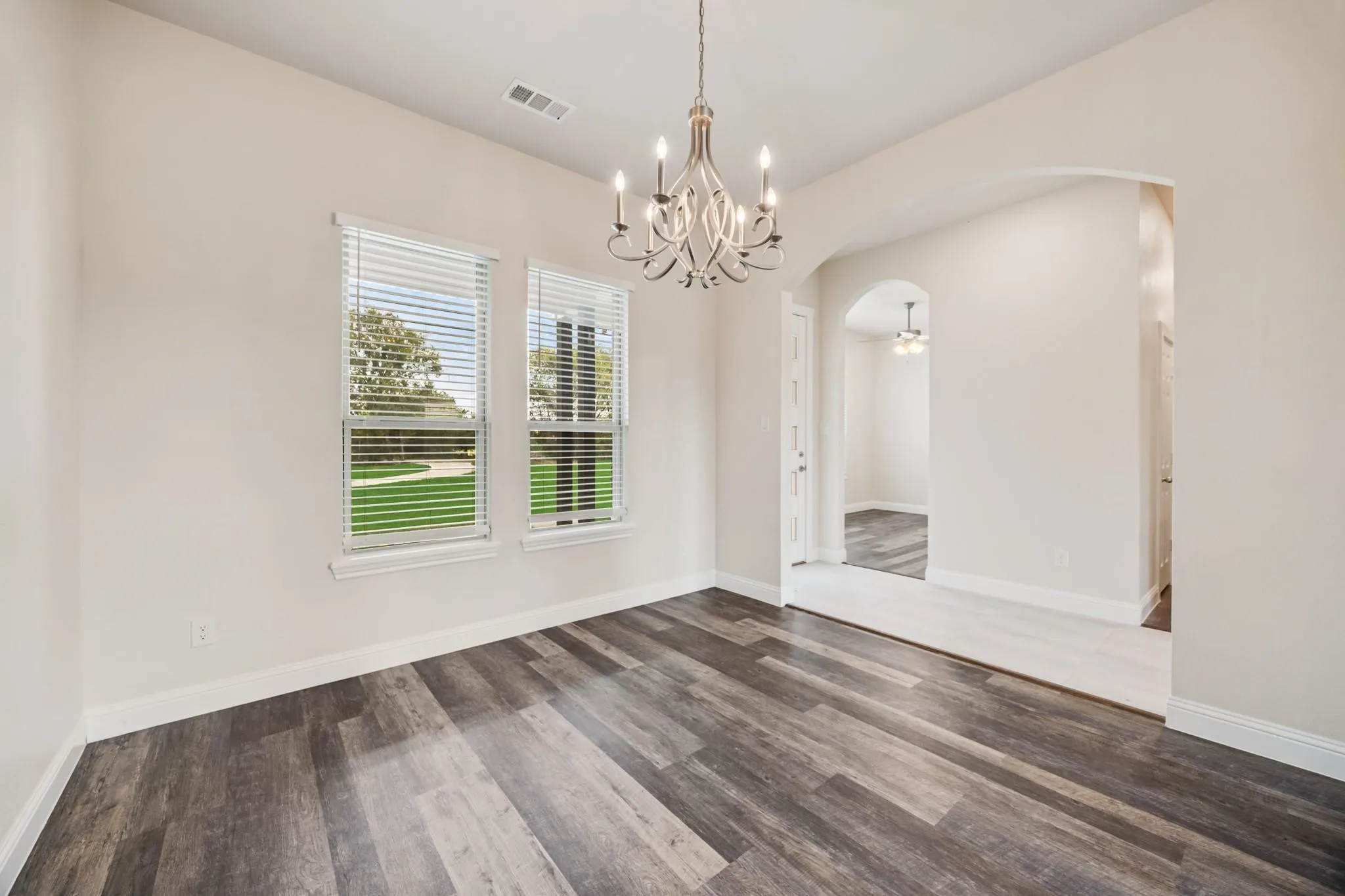 Single Family Residence For Rent in Navarro County , 3334 Knight Street, Corsicana, Texas 75110, 4 Bedroom, 4 Bathroom, 2 Garage spaces, 2,860 Sqft, built in 2024, Price $2,800, mls#21358619, Real Estate Agent in Corsicana, Homes For Rent in Navarro county, Homes For Rent in Corsicana, Realtor in Corsicana Texas, Real Estate Brokerage Independent Realty Texas, Luminita Cordes Realtor