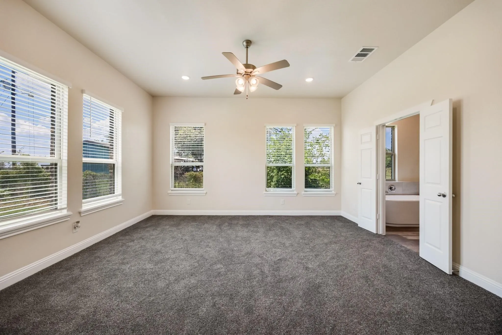 Single Family Residence For Rent in Navarro County , 3334 Knight Street, Corsicana, Texas 75110, 4 Bedroom, 4 Bathroom, 2 Garage spaces, 2,860 Sqft, built in 2024, Price $2,800, mls#21358619, Real Estate Agent in Corsicana, Homes For Rent in Navarro county, Homes For Rent in Corsicana, Realtor in Corsicana Texas, Real Estate Brokerage Independent Realty Texas, Luminita Cordes Realtor