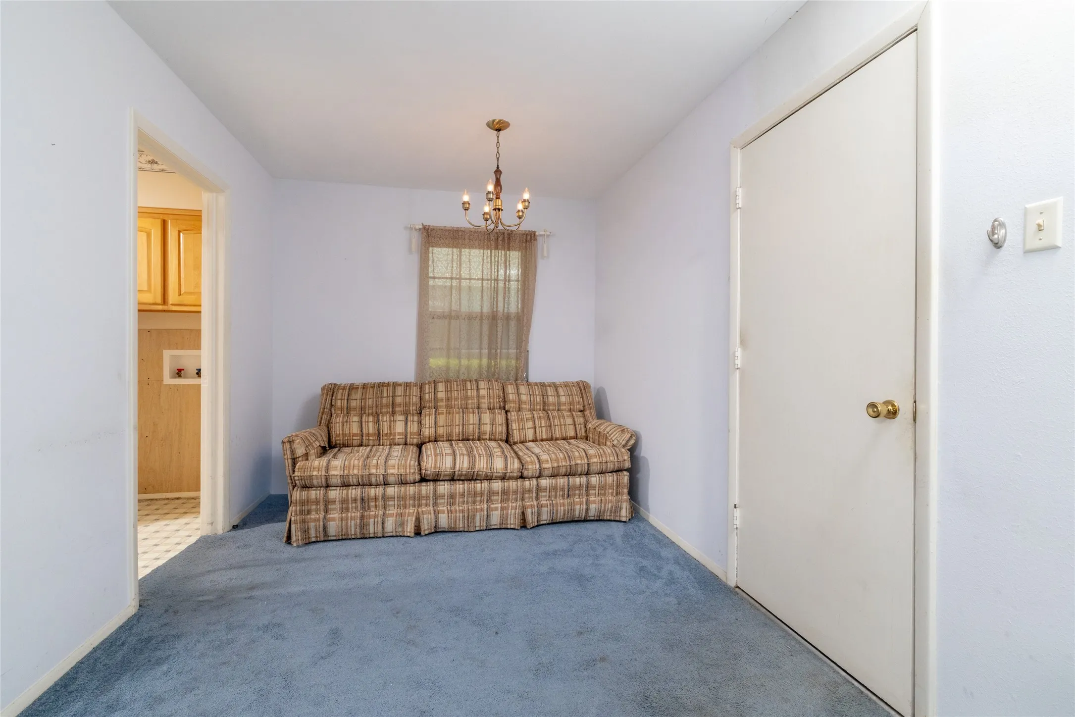 Single Family Residence For Sale in Dallas County , 3605 Pleasant Run Road, Irving, Texas 75062, 3 Bedroom, 2 Bathroom, 2 Garage spaces, 1,379 Sqft, built in 1963, mls#21358556, Real Estate Agent in Irving, Homes For Sale in Dallas county, Homes For Sale in Irving, Realtor in Irving Texas, Real Estate Brokerage Independent Realty Texas, Luminita Cordes Realtor