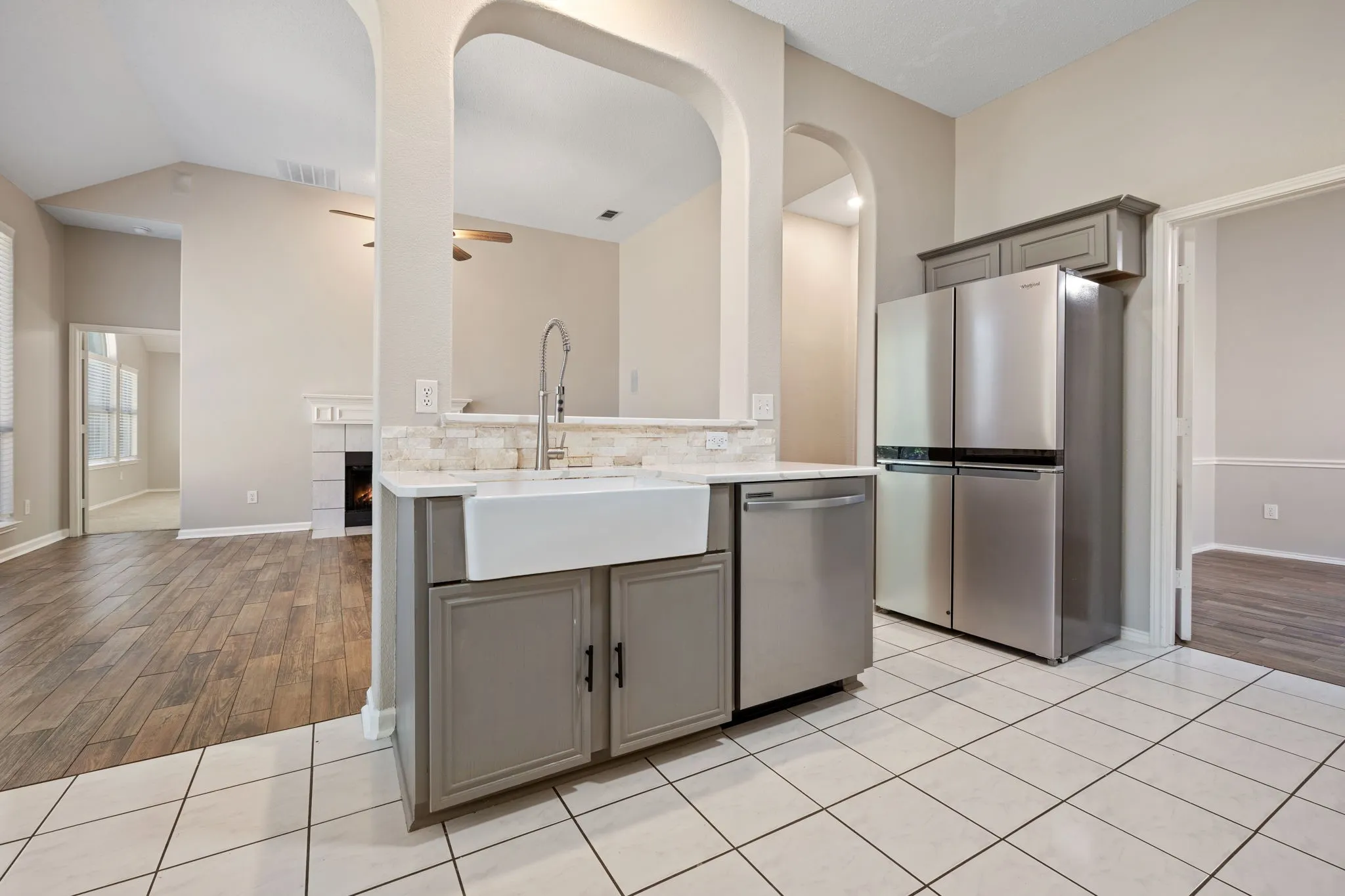 Single Family Residence For Rent in Collin County , 7512 Brookview Drive, Frisco, Texas 75034, 3 Bedroom, 2 Bathroom, 2 Garage spaces, 1,801 Sqft, built in 1997, mls#21357760, Real Estate Agent in Frisco, Homes For Rent in Collin county, Homes For Rent in Frisco, Realtor in Frisco Texas, Real Estate Brokerage Independent Realty Texas, Luminita Cordes Realtor