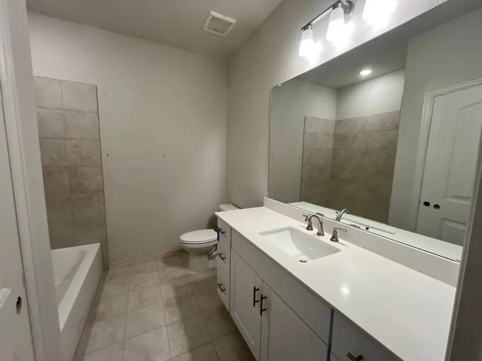 Single Family Residence For Sale in Tarrant County , 10145 Birchpoint Drive, Fort Worth, Texas 76108, 3 Bedroom, 2 Bathroom, 2 Garage spaces, 1,860 Sqft, built in 2026, mls#21358239, Real Estate Agent in Fort Worth, Homes For Sale in Tarrant county, Homes For Sale in Fort Worth, Realtor in Fort Worth Texas, Real Estate Brokerage Independent Realty Texas, Luminita Cordes Realtor