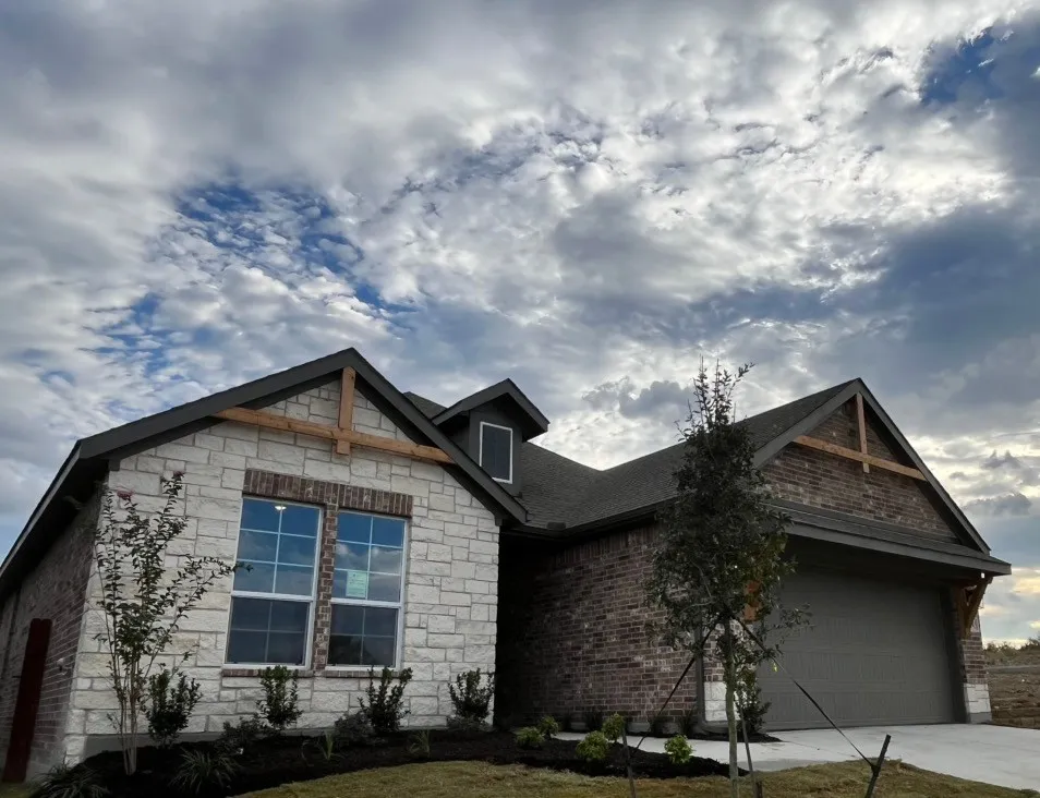 Single Family Residence For Sale in Tarrant County , 10145 Birchpoint Drive, Fort Worth, Texas 76108, 3 Bedroom, 2 Bathroom, 2 Garage spaces, 1,860 Sqft, built in 2026, mls#21358239, Real Estate Agent in Fort Worth, Homes For Sale in Tarrant county, Homes For Sale in Fort Worth, Realtor in Fort Worth Texas, Real Estate Brokerage Independent Realty Texas, Luminita Cordes Realtor
