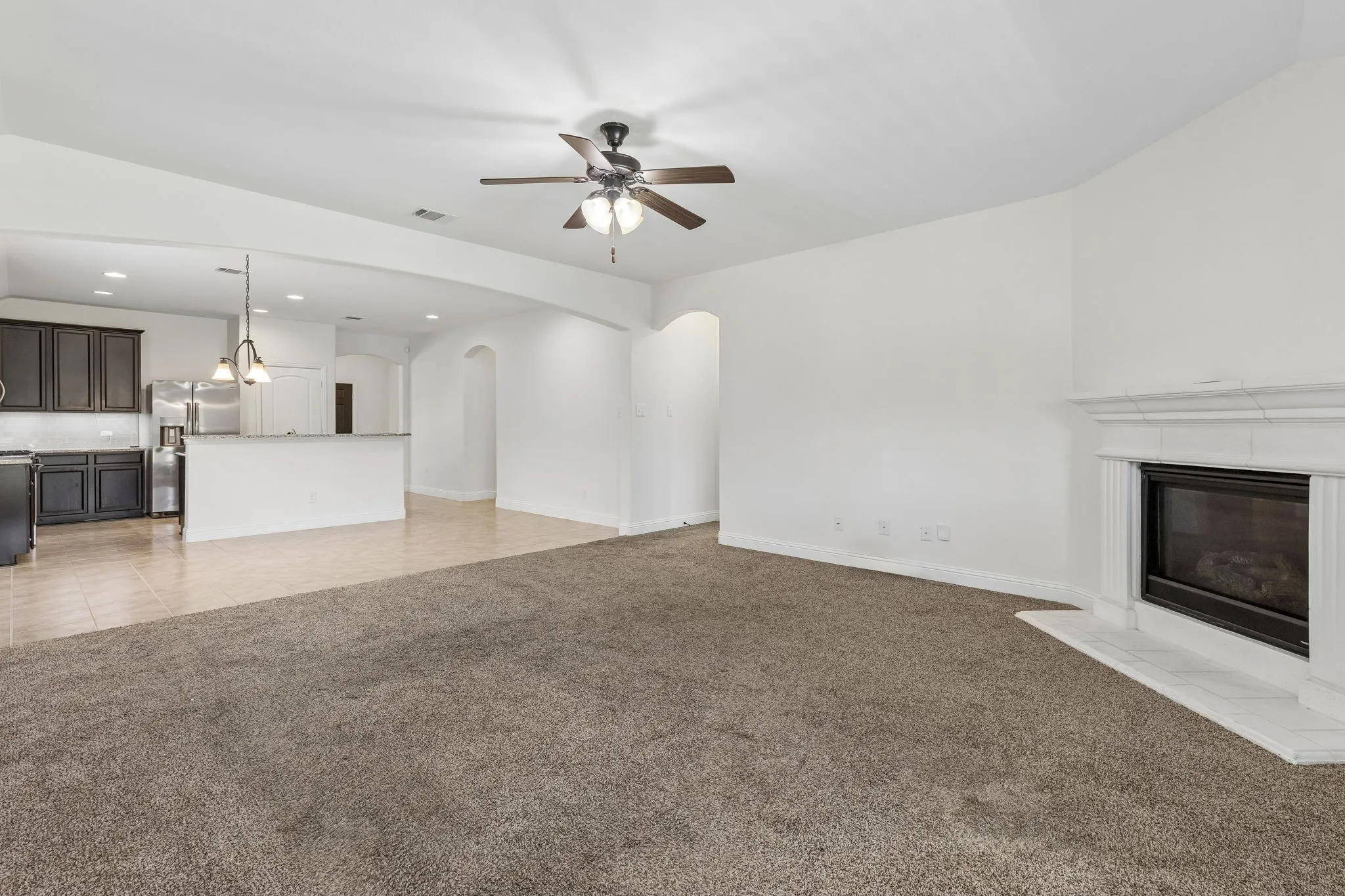 Single Family Residence For Sale in Rockwall County , 157 Pleasant Hill Lane, Fate, Texas 75189, 3 Bedroom, 2 Bathroom, 2 Garage spaces, 1,872 Sqft, built in 2014, mls#21357040, Real Estate Agent in Fate, Homes For Sale in Rockwall county, Homes For Sale in Fate, Realtor in Fate Texas, Real Estate Brokerage Independent Realty Texas, Luminita Cordes Realtor