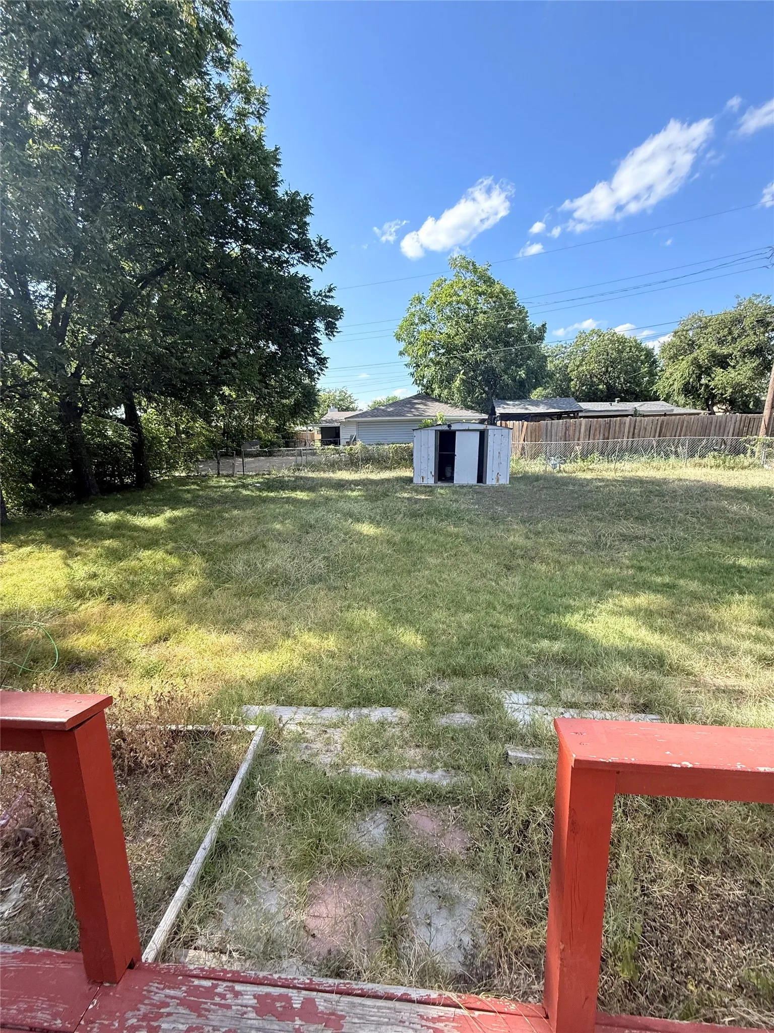 Single Family Residence For Sale in Dallas County , 3735 Susan Drive, Mesquite, Texas 75150, 3 Bedroom, 2 Bathroom, Garage spaces, 1,329 Sqft, built in 1959, mls#21358653, Real Estate Agent in Mesquite, Homes For Sale in Dallas county, Homes For Sale in Mesquite, Realtor in Mesquite Texas, Real Estate Brokerage Independent Realty Texas, Luminita Cordes Realtor